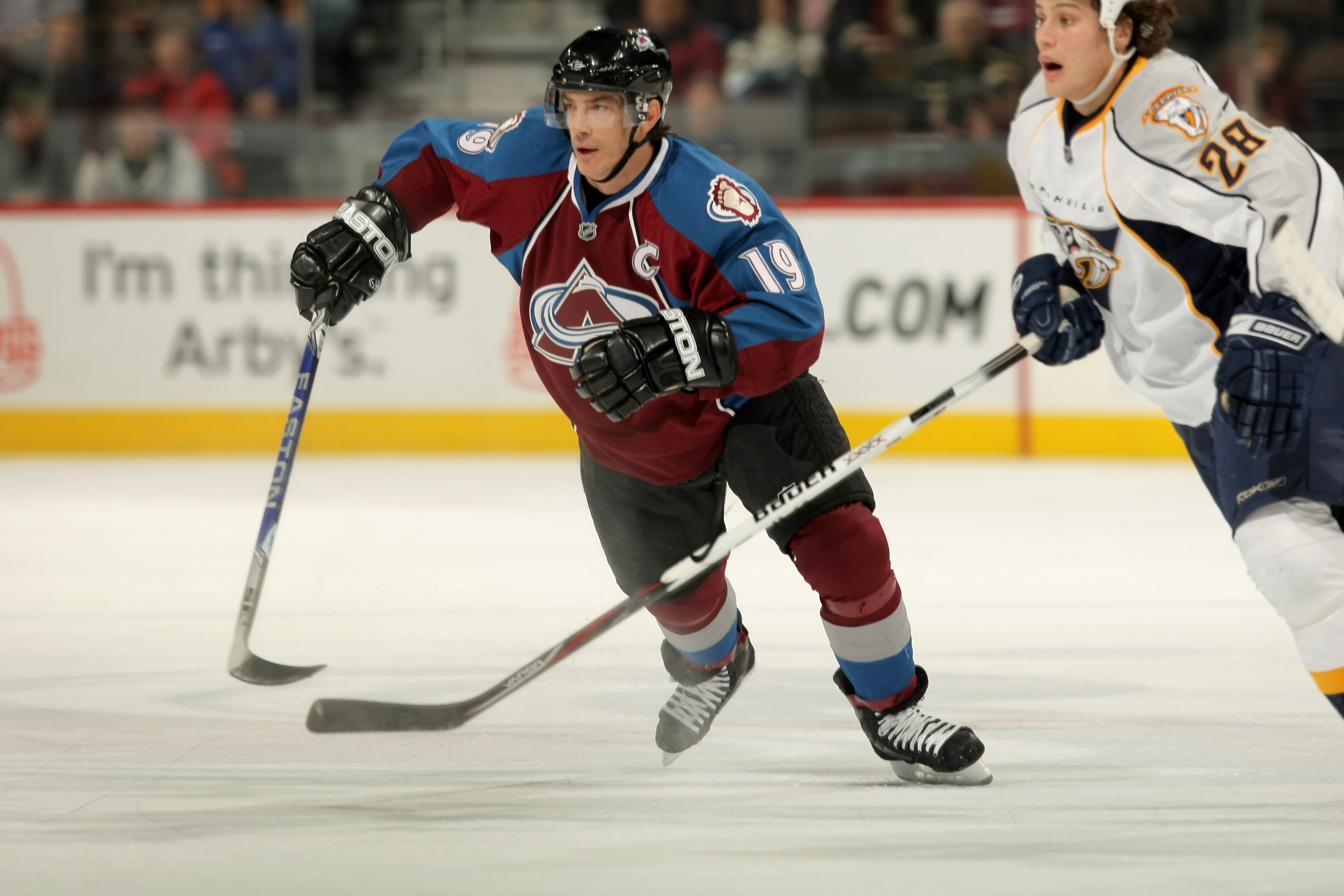 DENVER - NOVEMBER 08:  Joe Sakic #19 of the Colorado Avalanche skates against the Nashville Predators at the Pepsi Center on November 8, 2008 in Denver, Colorado. The Avalanche defeated the Predators 1-0.  (Photo by Doug Pensinger/Getty Images)