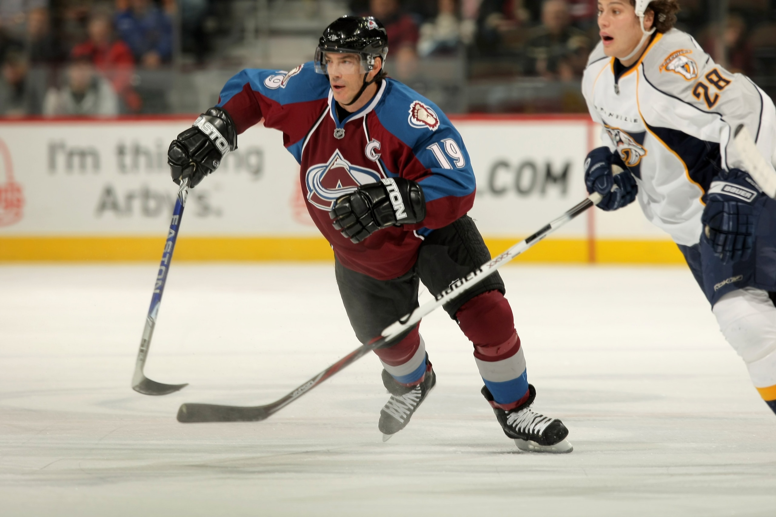 DENVER - NOVEMBER 08:  Joe Sakic #19 of the Colorado Avalanche skates against the Nashville Predators at the Pepsi Center on November 8, 2008 in Denver, Colorado. The Avalanche defeated the Predators 1-0.  (Photo by Doug Pensinger/Getty Images)