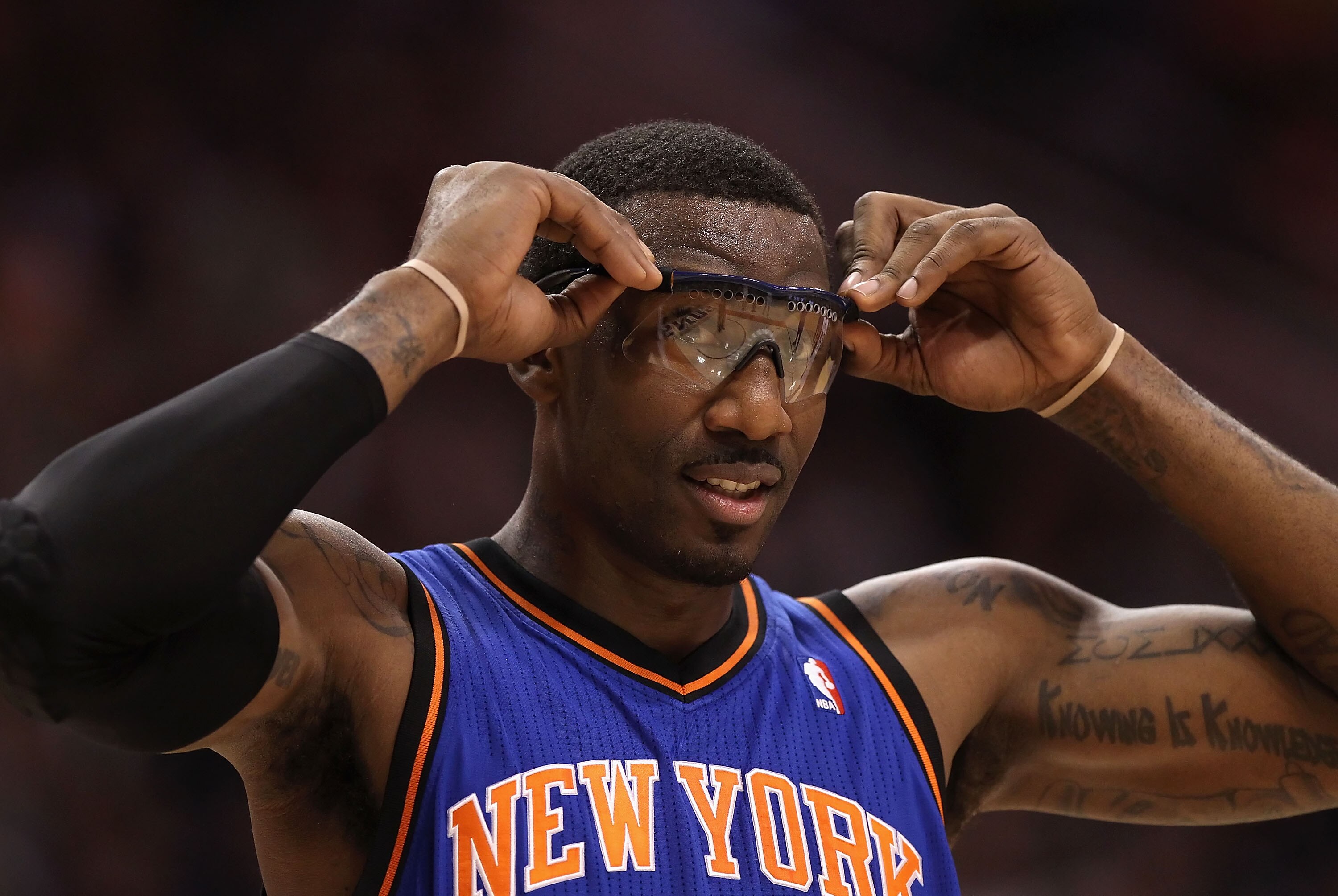 PHOENIX, AZ - JANUARY 07:  Amar'e Stoudemire #1 of the New York Knicks during the NBA game against the Phoenix Suns at US Airways Center on January 7, 2011 in Phoenix, Arizona.  NOTE TO USER: User expressly acknowledges and agrees that, by downloading and