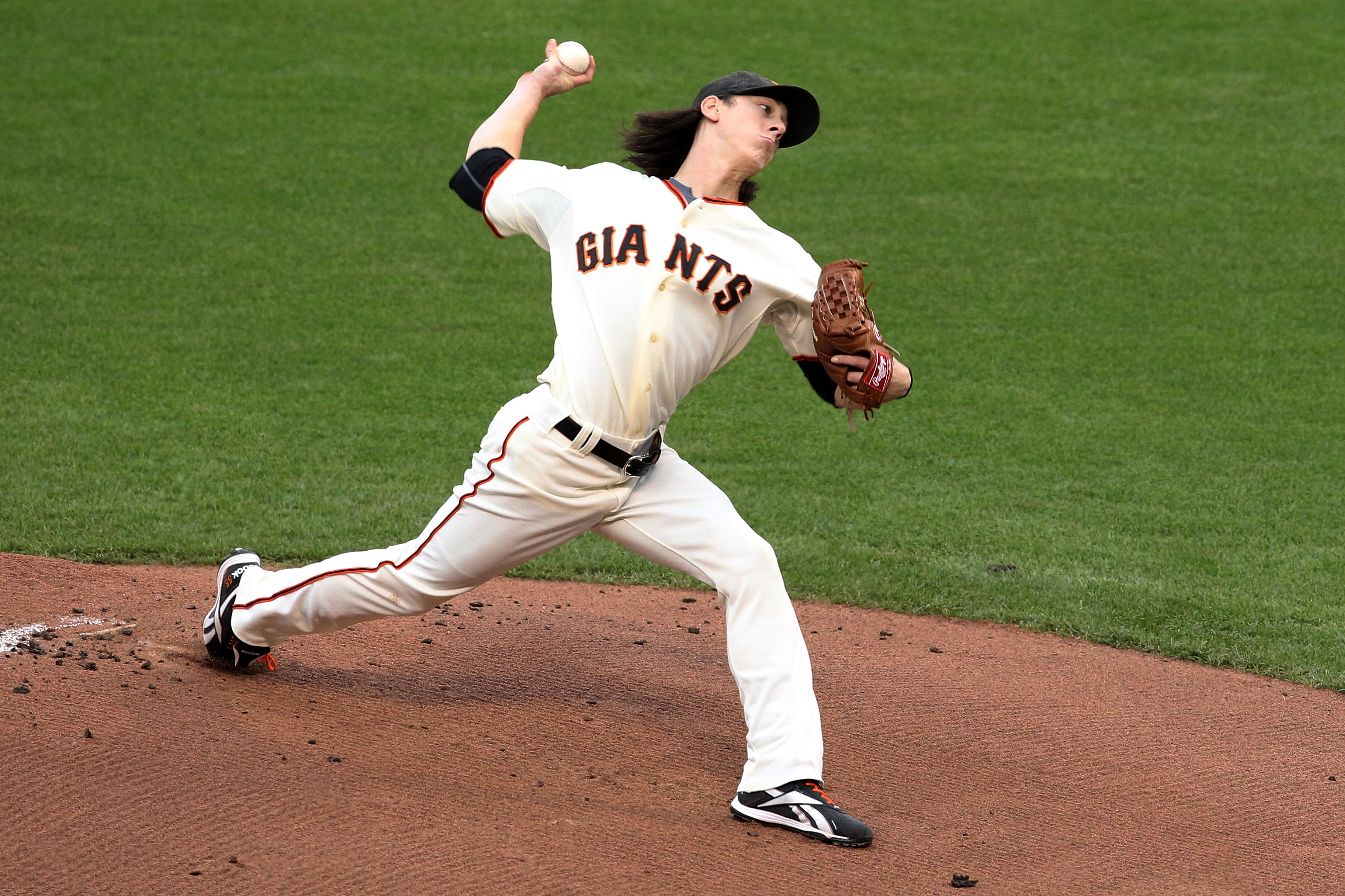 SAN FRANCISCO - OCTOBER 27:  Tim Lincecum #55 of the San Francisco Giants pitches against the Texas Rangers in Game One of the 2010 MLB World Series at AT&T Park on October 27, 2010 in San Francisco, California.  (Photo by Christian Petersen/Getty Images)