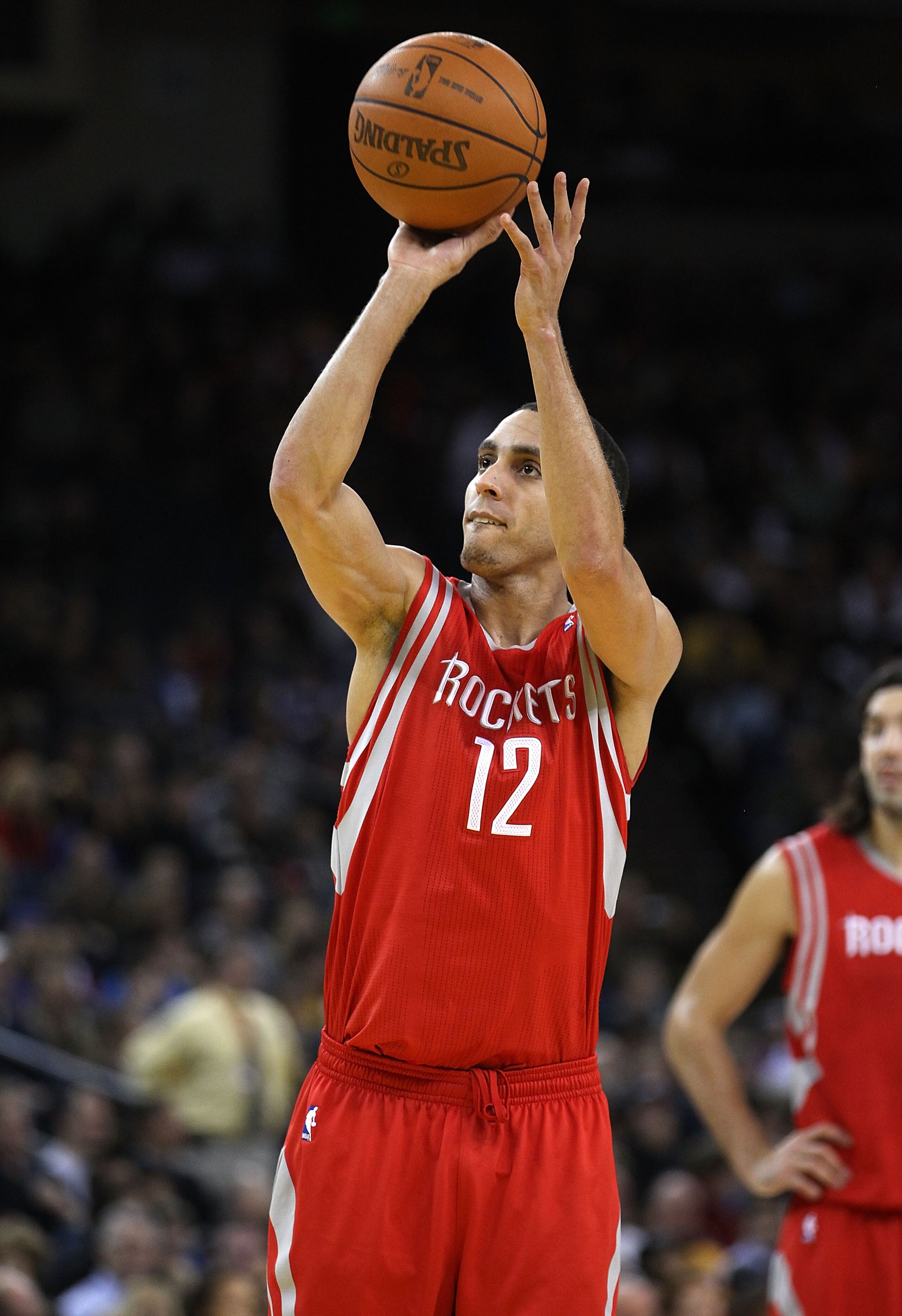 OAKLAND, CA - DECEMBER 20: Kevin Martin #12 of the Houston Rockets in action against the Golden State Warriors at Oracle Arena on December 20, 2010 in Oakland, California. NOTE TO USER: User expressly acknowledges and agrees that, by downloading and or u OAKLAND, CA - DECEMBER 20: Kevin Martin #12 of the Houston Rockets in action against the Golden State Warriors at Oracle Arena on December 20, 2010 in Oakland, California. NOTE TO USER: User expressly acknowledges and agrees that, by downloading and or u