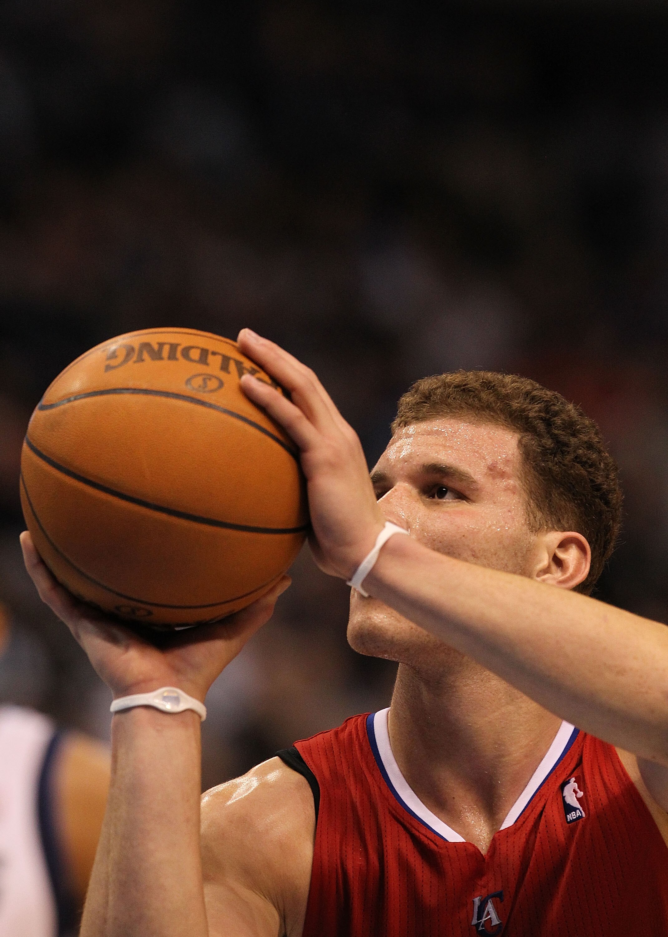DALLAS, TX - JANUARY 25:  Forward Blake Griffin #32 of the Los Angeles Clippers during play against the Dallas Mavericks at American Airlines Center on January 25, 2011 in Dallas, Texas.  NOTE TO USER: User expressly acknowledges and agrees that, by downl