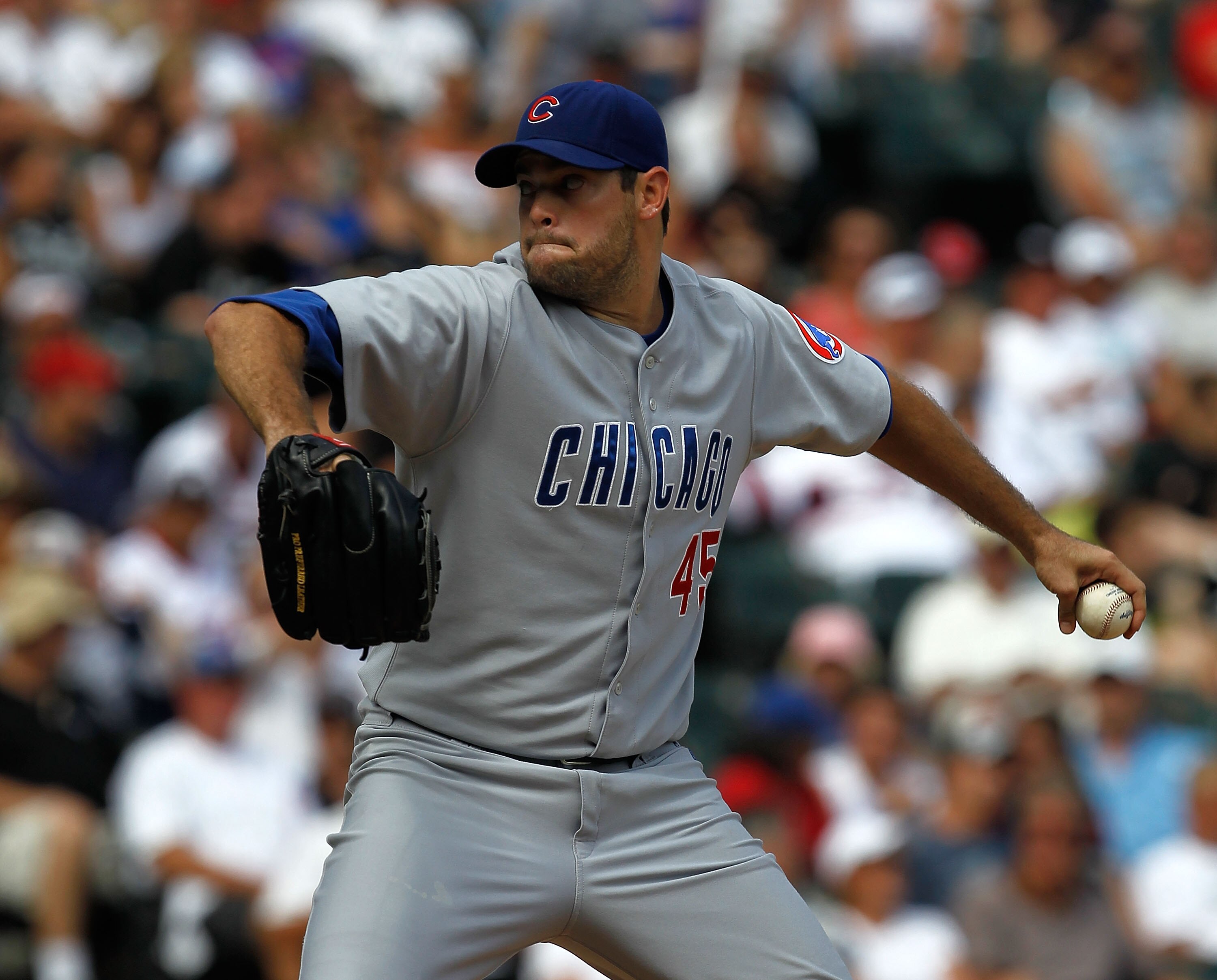 CHICAGO - JUNE 27: Sean Marshall #45 of the Chicago Cubs pitches against the Chicago White Sox at U.S. Cellular Field on June 27, 2010 in Chicago, Illinois. The Cubs defeated the White Sox 8-6. (Photo by Jonathan Daniel/Getty Images)