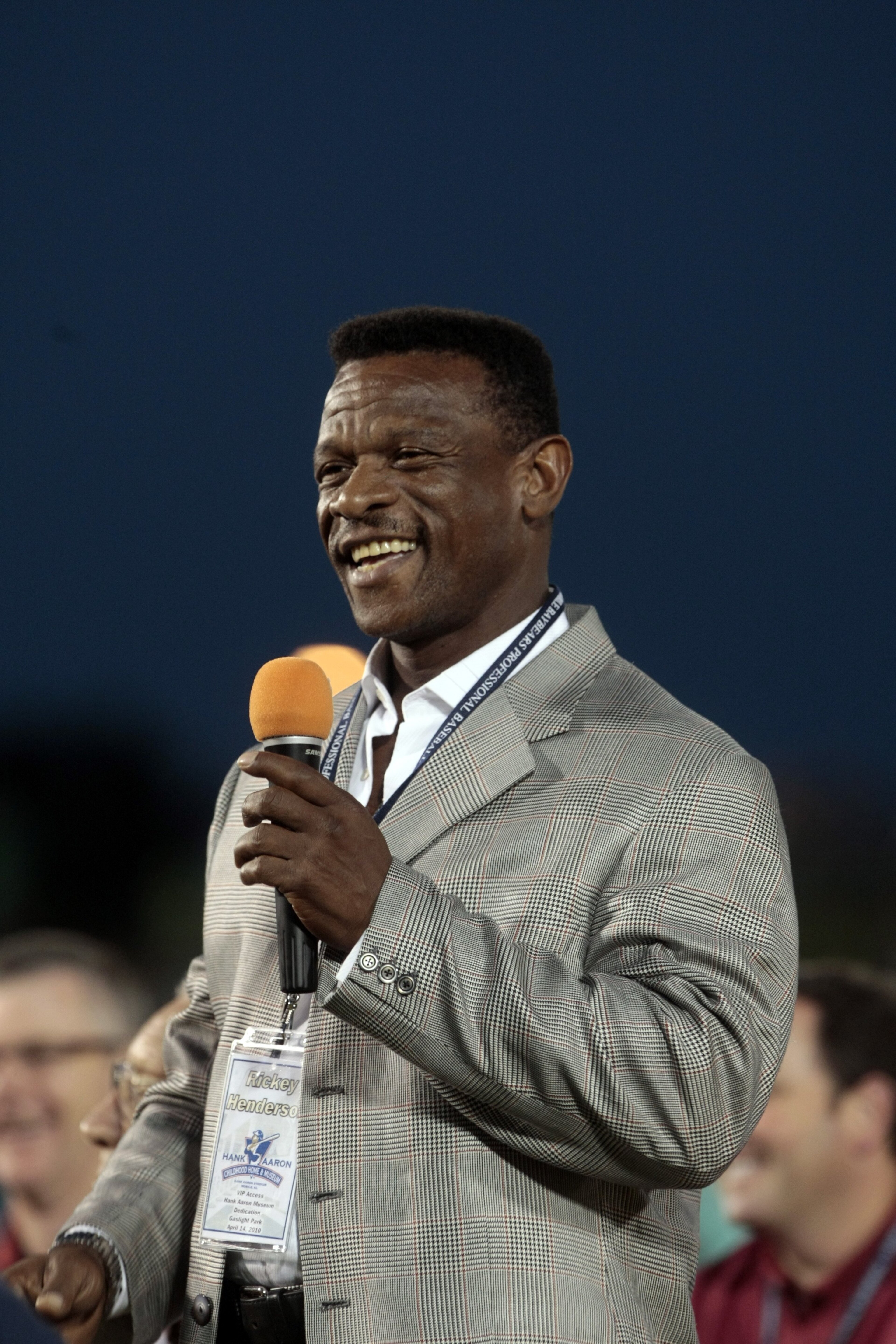 MOBILE, AL - APRIL 14: MLB Hall of Famer Rickey Henderson makes remarks during pre-game ceremonies following the opening the Hank Aaron Museum at the Hank Aaron Stadium on April 14, 2010 in Mobile, Alabama. (Photo by Dave Martin/Getty Images) MOBILE, AL - APRIL 14: MLB Hall of Famer Rickey Henderson makes remarks during pre-game ceremonies following the opening the Hank Aaron Museum at the Hank Aaron Stadium on April 14, 2010 in Mobile, Alabama. (Photo by Dave Martin/Getty Images)
