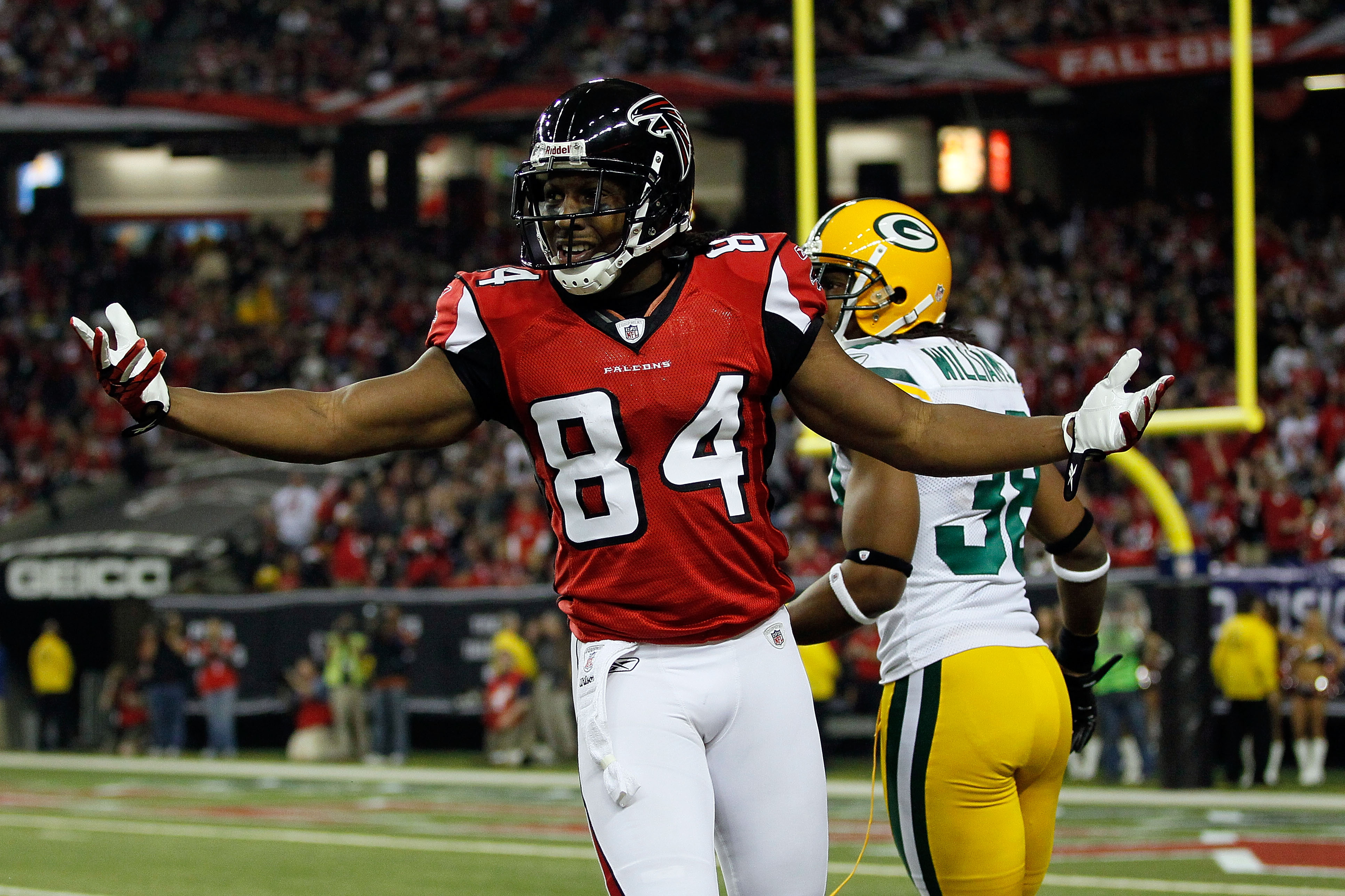 ATLANTA, GA - JANUARY 15:  Roddy White #84 of the Atlanta Falcons reacts after he thought he was interfered with on a play against the Green Bay Packers during their 2011 NFC divisional playoff game at Georgia Dome on January 15, 2011 in Atlanta, Georgia.