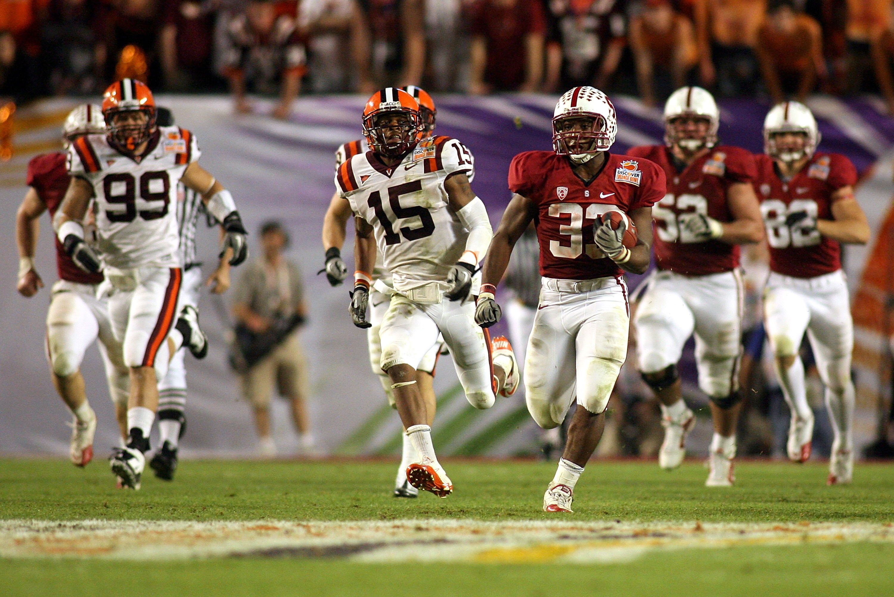 MIAMI, FL - JANUARY 03:  Stepfan Taylor #33 of the Stanford Cardinal runs the ball against the Virginia Tech Hokies during the 2011 Discover Orange Bowl at Sun Life Stadium on January 3, 2011 in Miami, Florida. Stanford won 40-12.  (Photo by Marc Serota/G