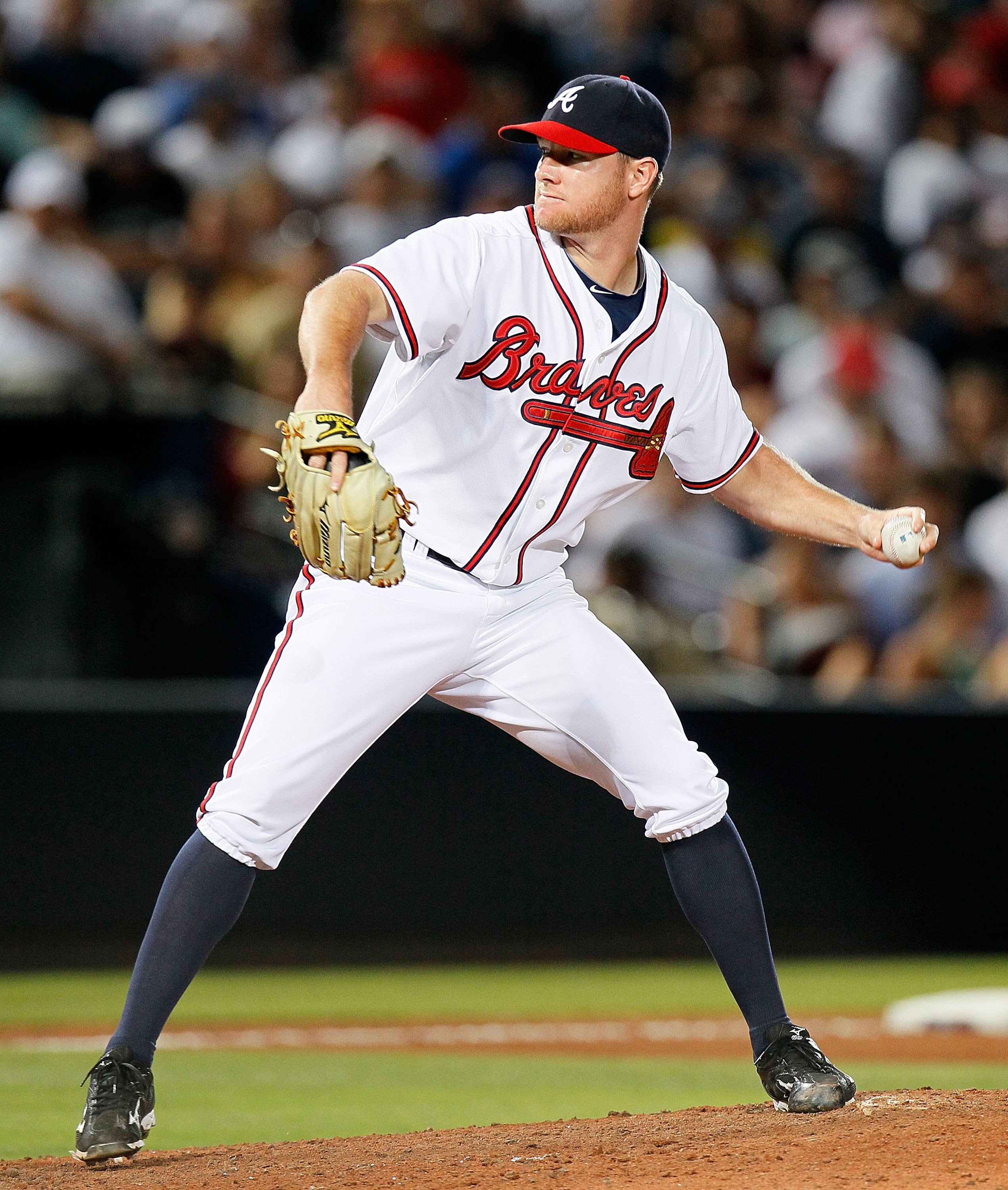 ATLANTA - JUNE 17:  Jonny Venters #39 of the Atlanta Braves against the Tampa Bay Rays at Turner Field on June 17, 2010 in Atlanta, Georgia.  (Photo by Kevin C. Cox/Getty Images)