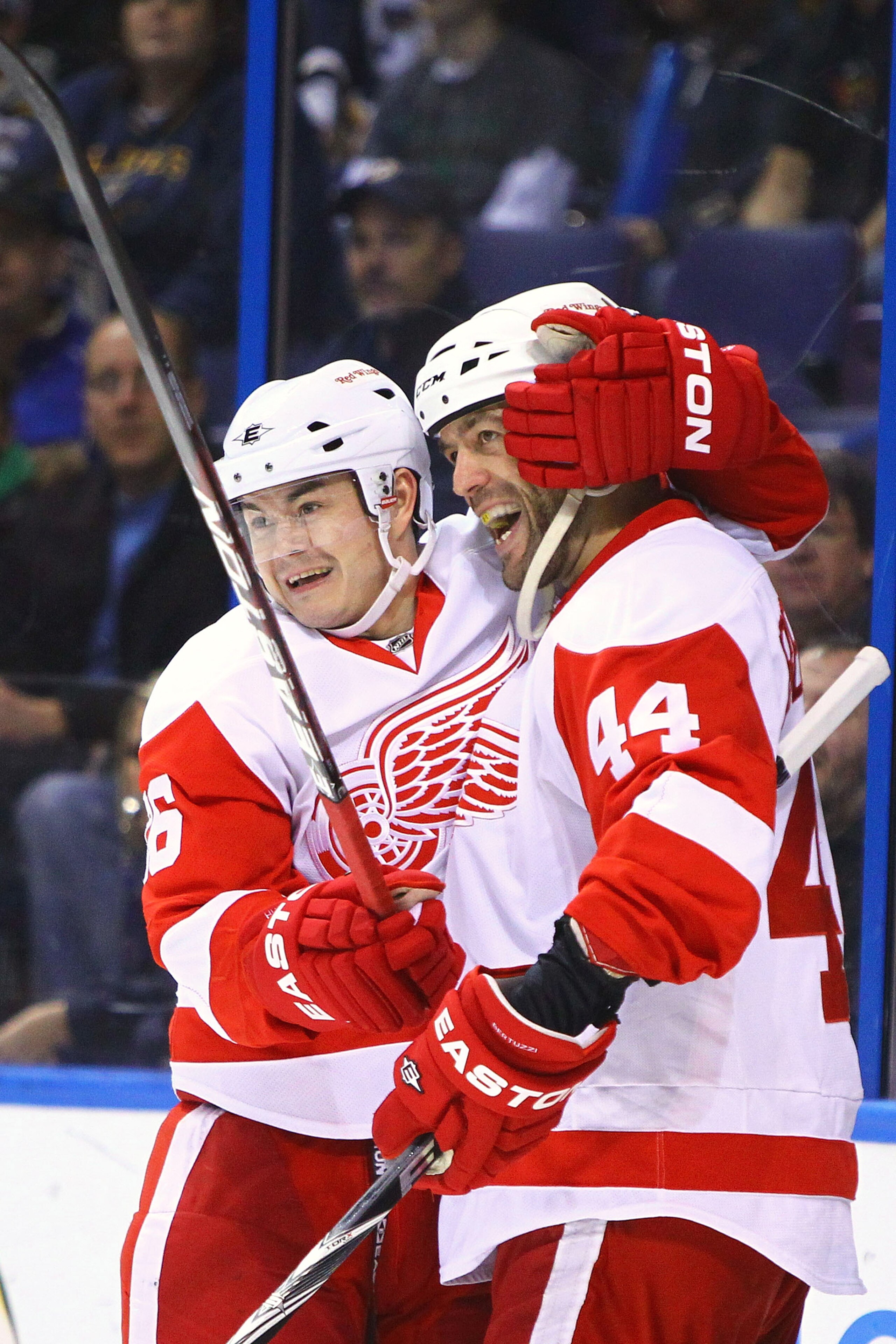 ST. LOUIS, MO - JANUARY 20: Jiri Hudler #26 and Todd Bertuzzi #44 of the Detroit Red Wings celebrates Bertuzzi's goal against the St. Louis Blues at the Scottrade Center on January 20, 2011 in St. Louis, Missouri.  (Photo by Dilip Vishwanat/Getty Images)