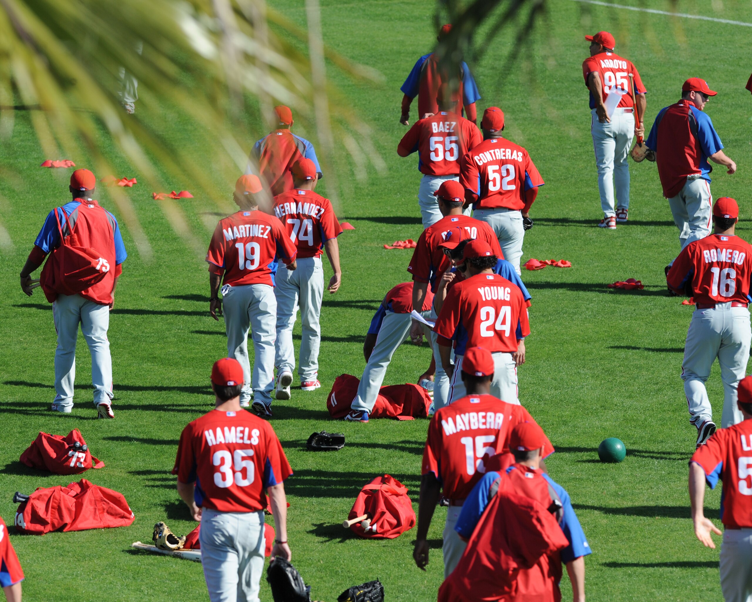 CLEARWATER, FL - FEBRUARY 19:  Players of the Philadelphia Phillies take the field before a spring training workout February 19, 2011 the Carpenter Complex at Bright House Field in Clearwater, Florida. (Photo by Al Messerschmidt/Getty Images)