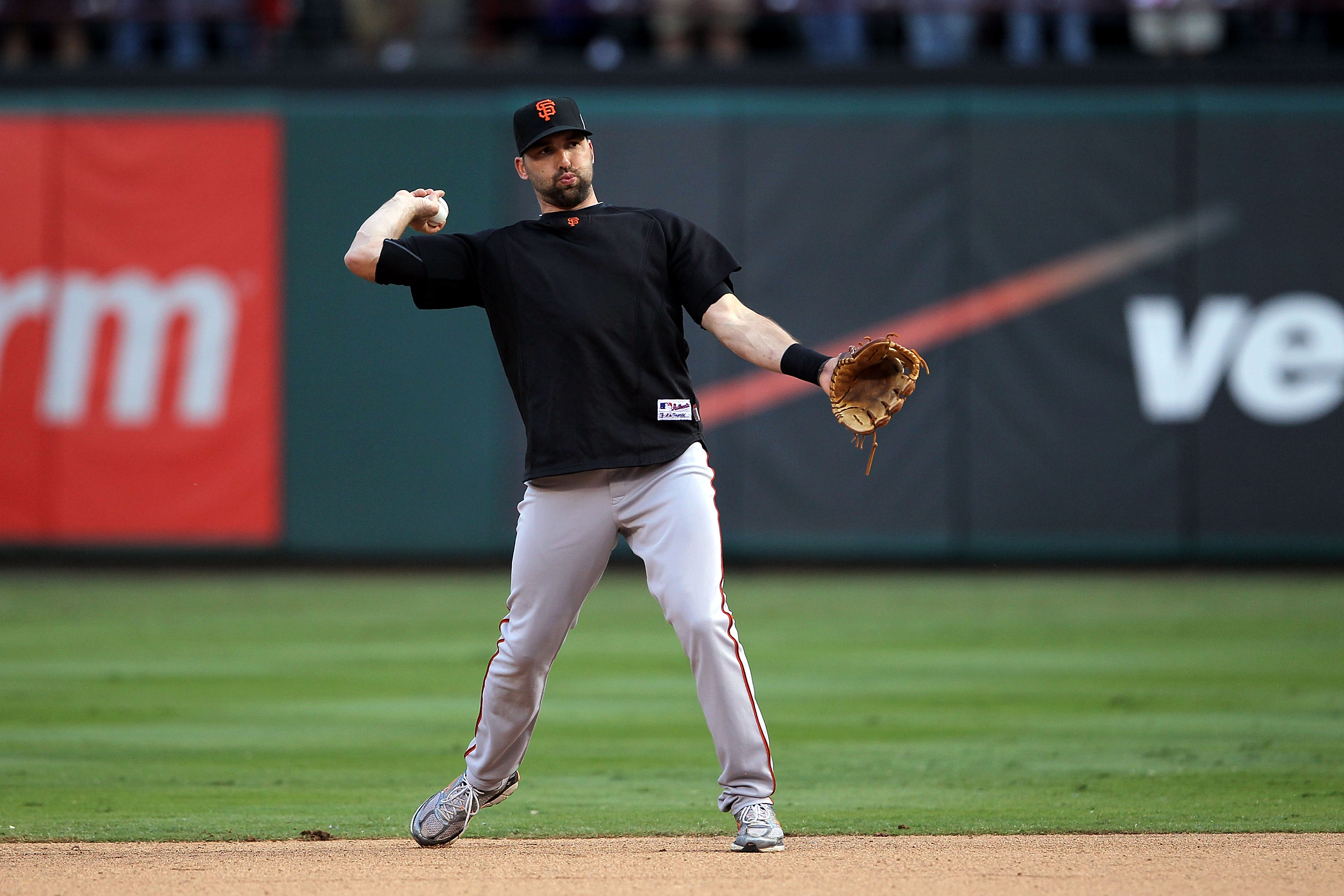 ARLINGTON, TX - NOVEMBER 01:  Mark DeRosa of the San Francisco Giants warms up during batting practice the Texas Rangers in Game Five of the 2010 MLB World Series at Rangers Ballpark in Arlington on November 1, 2010 in Arlington, Texas.  (Photo by Ronald