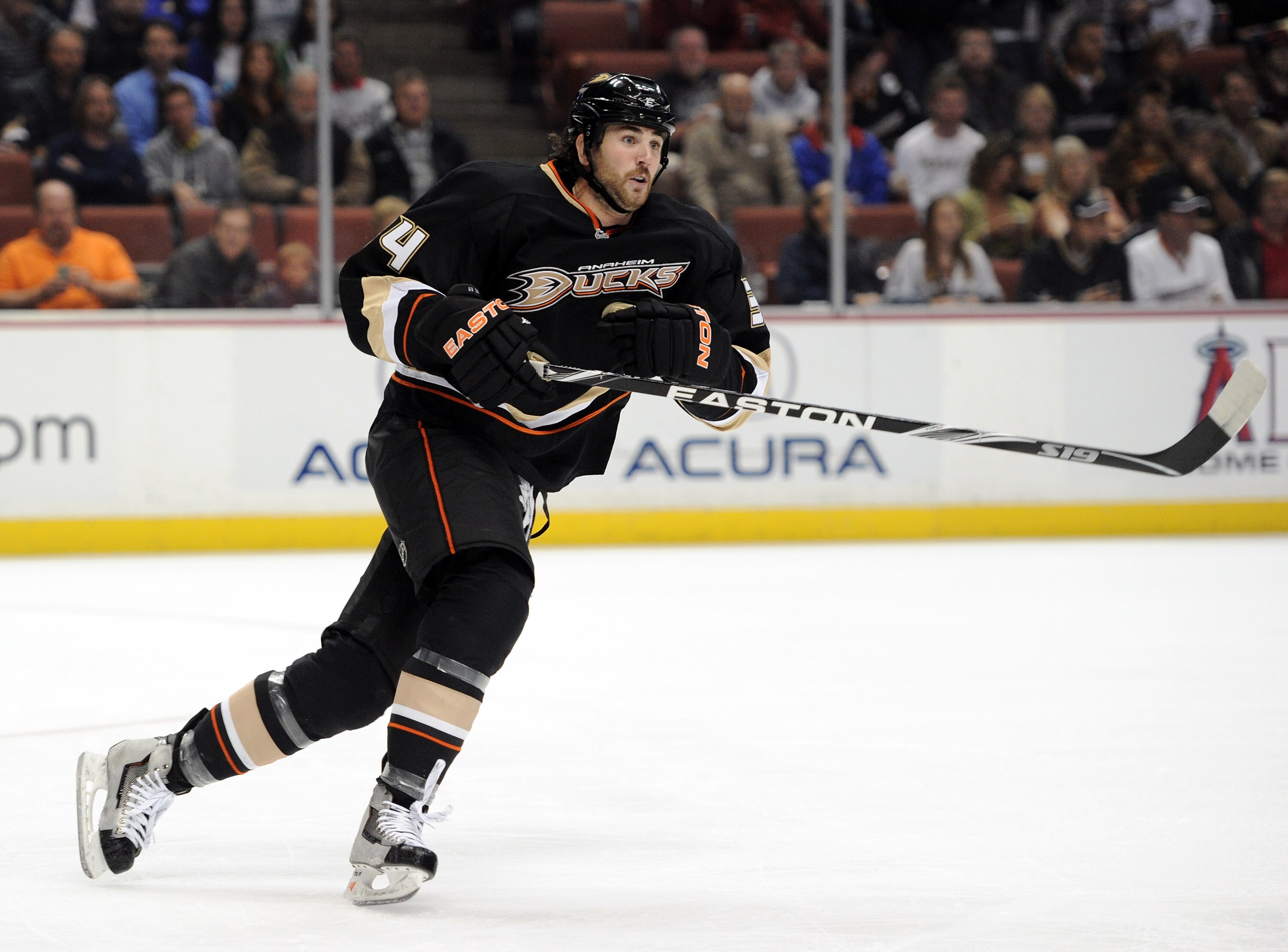 ANAHEIM, CA - OCTOBER 29:  Aaron Voros #34 of the Anaheim Ducks rushes back on defense against the New Jersey Devils at the Honda Center on October 29, 2010 in Anaheim, California.  (Photo by Harry How/Getty Images)