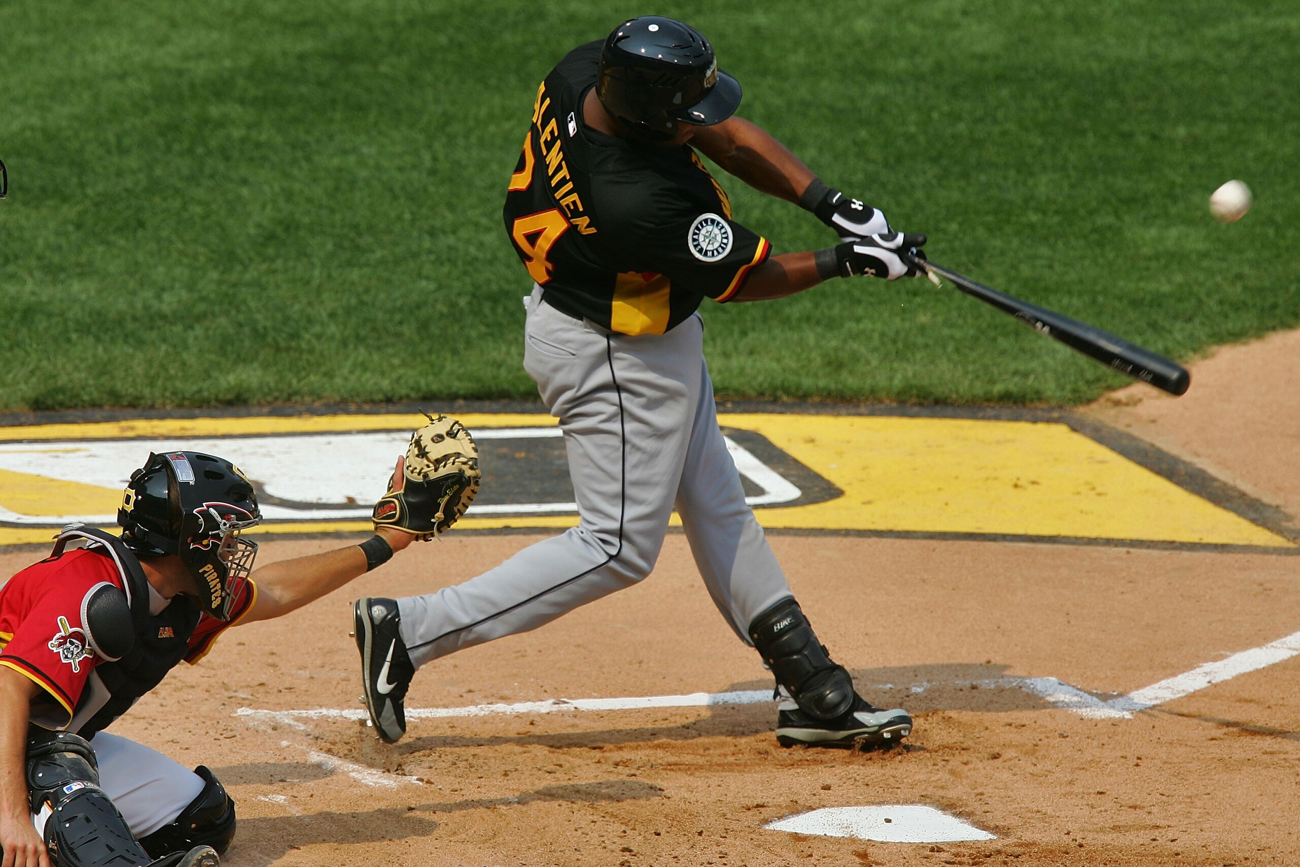 PITTSBURGH - JULY 09: Wladimir Balentien #24 of the World Team bats against the U.S.A. Team during the XM Satellite Radio All-Star Futures Game at PNC Park on July 9, 2006 in Pittsburgh, Pennsylvania. U.S.A. won the game 8-5. (Photo by Jim McIsaac/Getty PITTSBURGH - JULY 09: Wladimir Balentien #24 of the World Team bats against the U.S.A. Team during the XM Satellite Radio All-Star Futures Game at PNC Park on July 9, 2006 in Pittsburgh, Pennsylvania. U.S.A. won the game 8-5. (Photo by Jim McIsaac/Getty