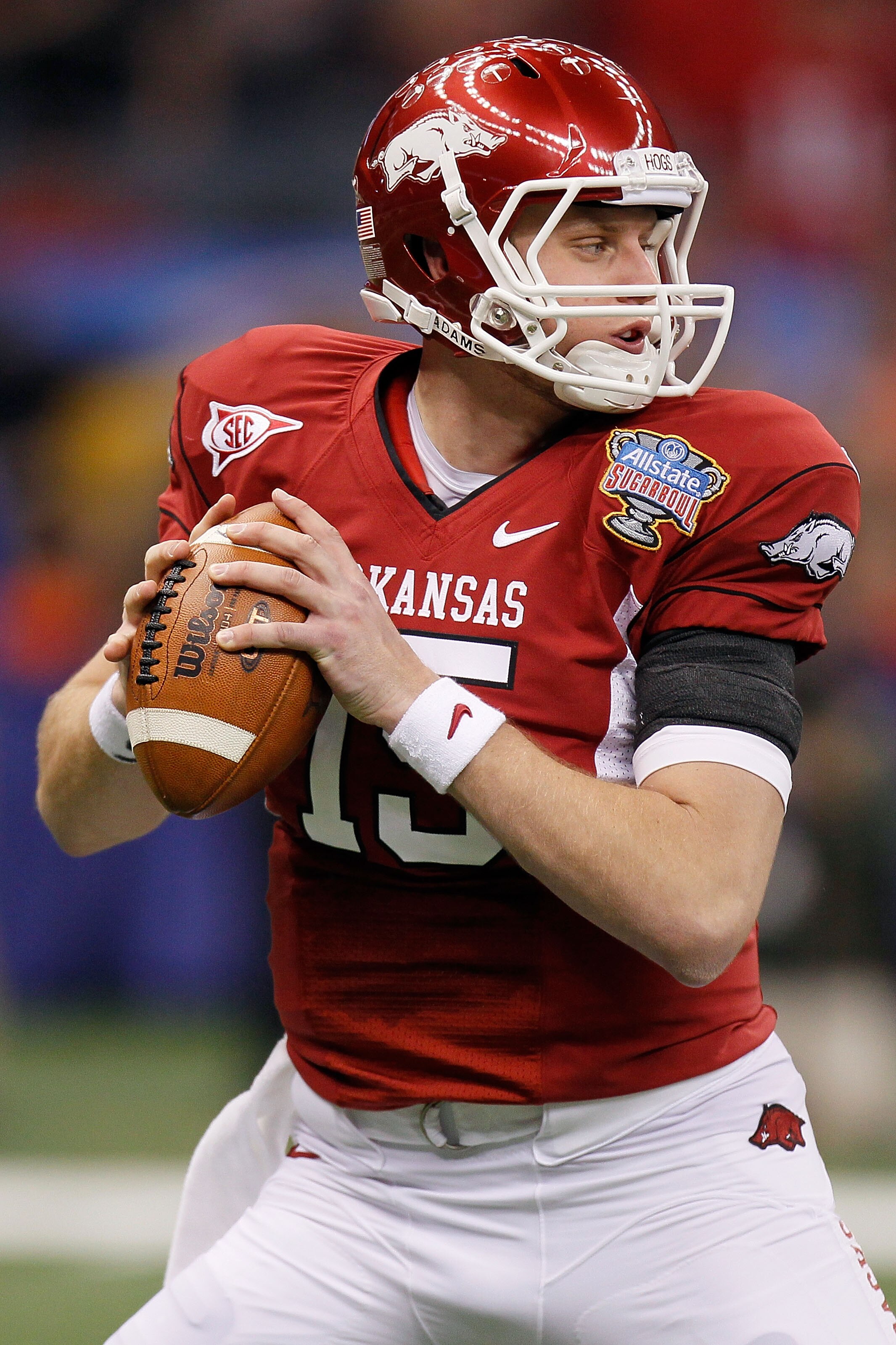 NEW ORLEANS, LA - JANUARY 04:  Ryan Mallett #15 of the Arkansas Razorbacks looks to pass against the Ohio State Buckeyes during the Allstate Sugar Bowl at the Louisiana Superdome on January 4, 2011 in New Orleans, Louisiana.  (Photo by Kevin C. Cox/Getty