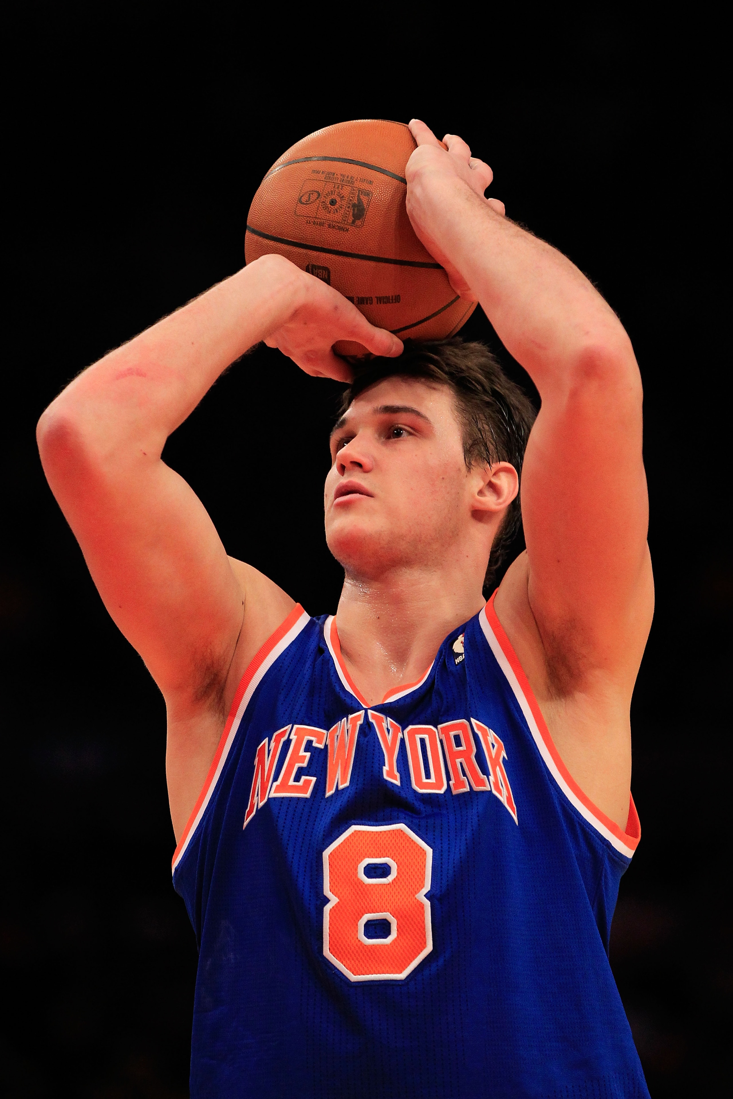 NEW YORK, NY - FEBRUARY 11: Danilo Gallinari #8 of the New York Knicks shoots a free throw against the Los Angeles Lakers at Madison Square Garden on February 11, 2011 in New York City. NOTE TO USER: User expressly acknowledges and agrees that, by downloa NEW YORK, NY - FEBRUARY 11: Danilo Gallinari #8 of the New York Knicks shoots a free throw against the Los Angeles Lakers at Madison Square Garden on February 11, 2011 in New York City. NOTE TO USER: User expressly acknowledges and agrees that, by downloa