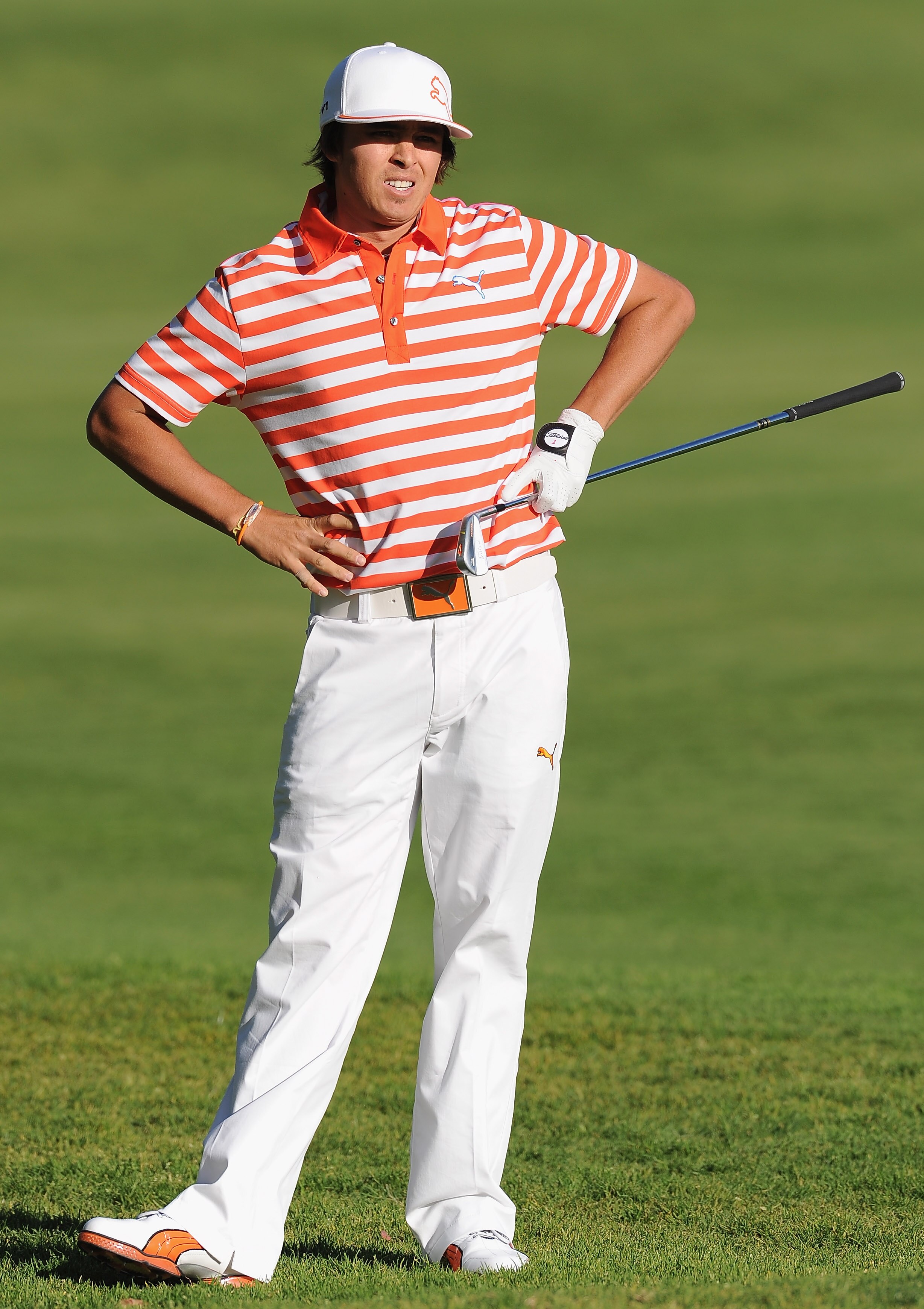 PACIFIC PALISADES, CA - FEBRUARY 17:  Rickie Fowler plays his approach shot on the second hole during the first round of the Northern Trust Open at Riviera Country Club on February 17, 2011 in Pacific Palisades, California.  (Photo by Stuart Franklin/Gett