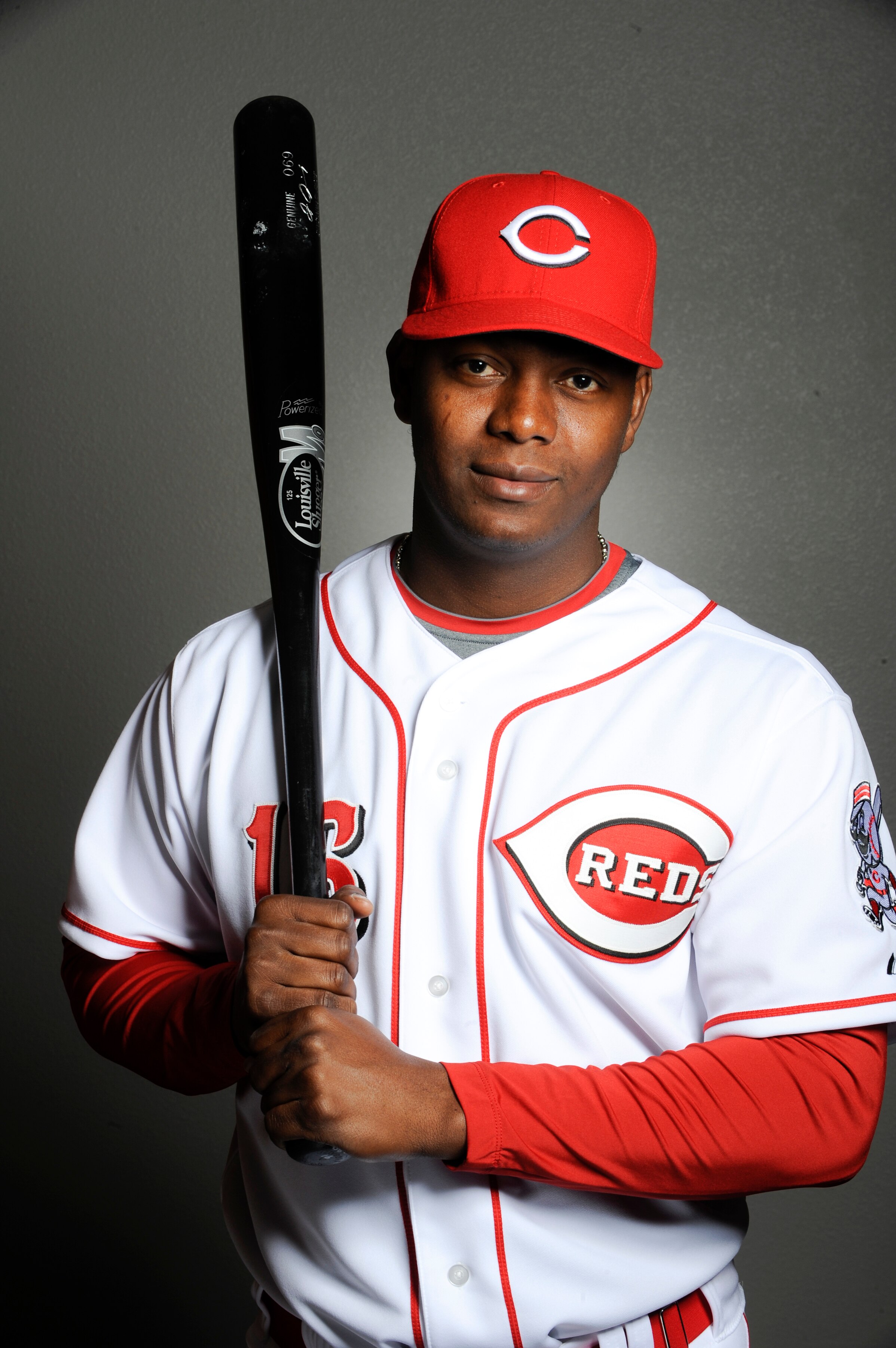 GOODYEAR, AZ - FEBRUARY 20: Edgar Renteria #16 of the Cincinnati Reds poses during the Cincinnati Reds photo day at the Cincinnati Reds Spring Training Complex on February 20, 2011 in Goodyear, Arizona. (Photo by Rob Tringali/Getty Images)