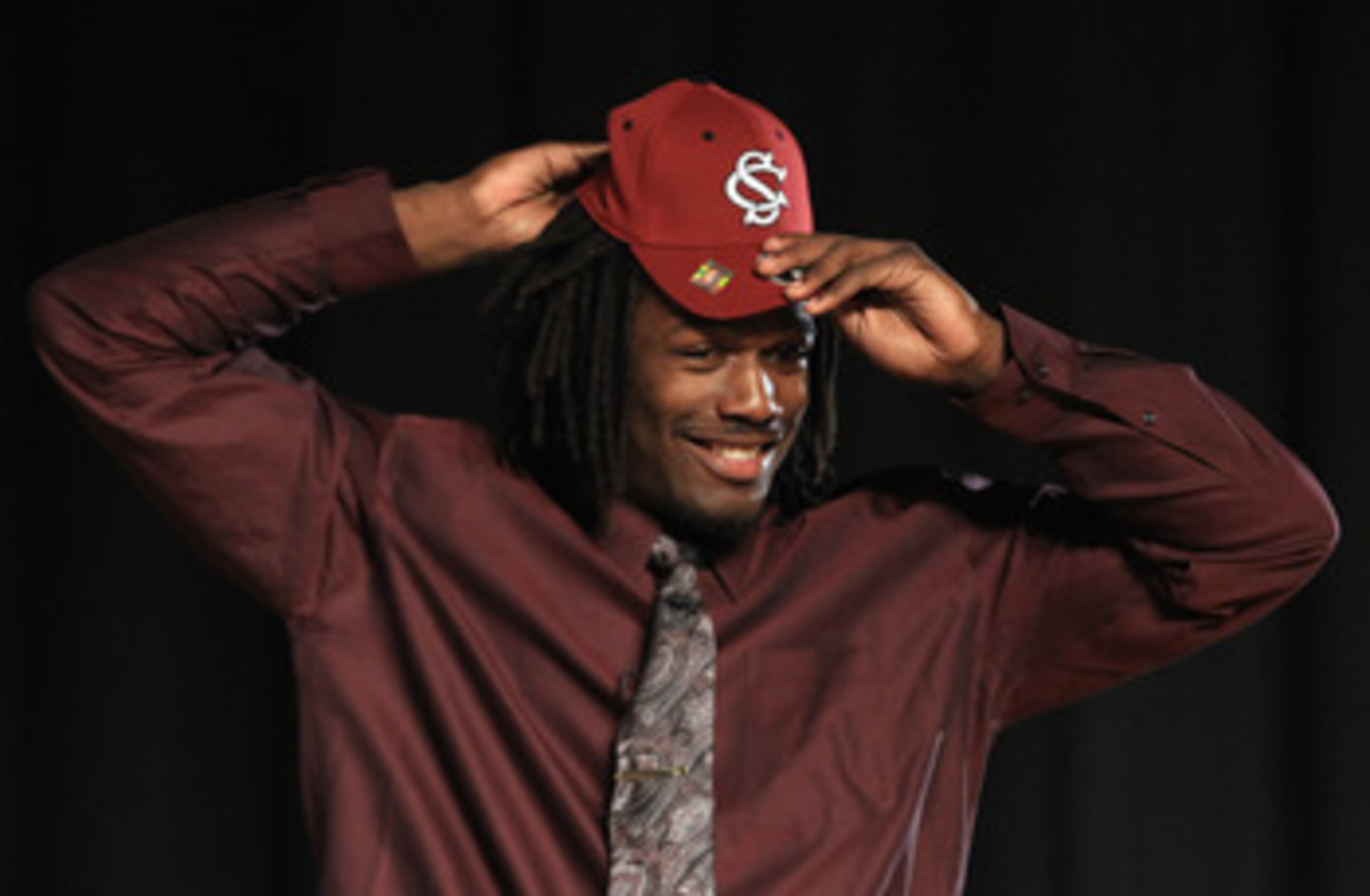 ROCK HILL, SC - FEBRUARY 14:  Jadeveon Clowney announces his college football commitment to the University of South Carolina Gamecocks during a press conference at South Pointe High School on February 14, 2011 in Rock Hill, South Carolina.  (Photo by Stre