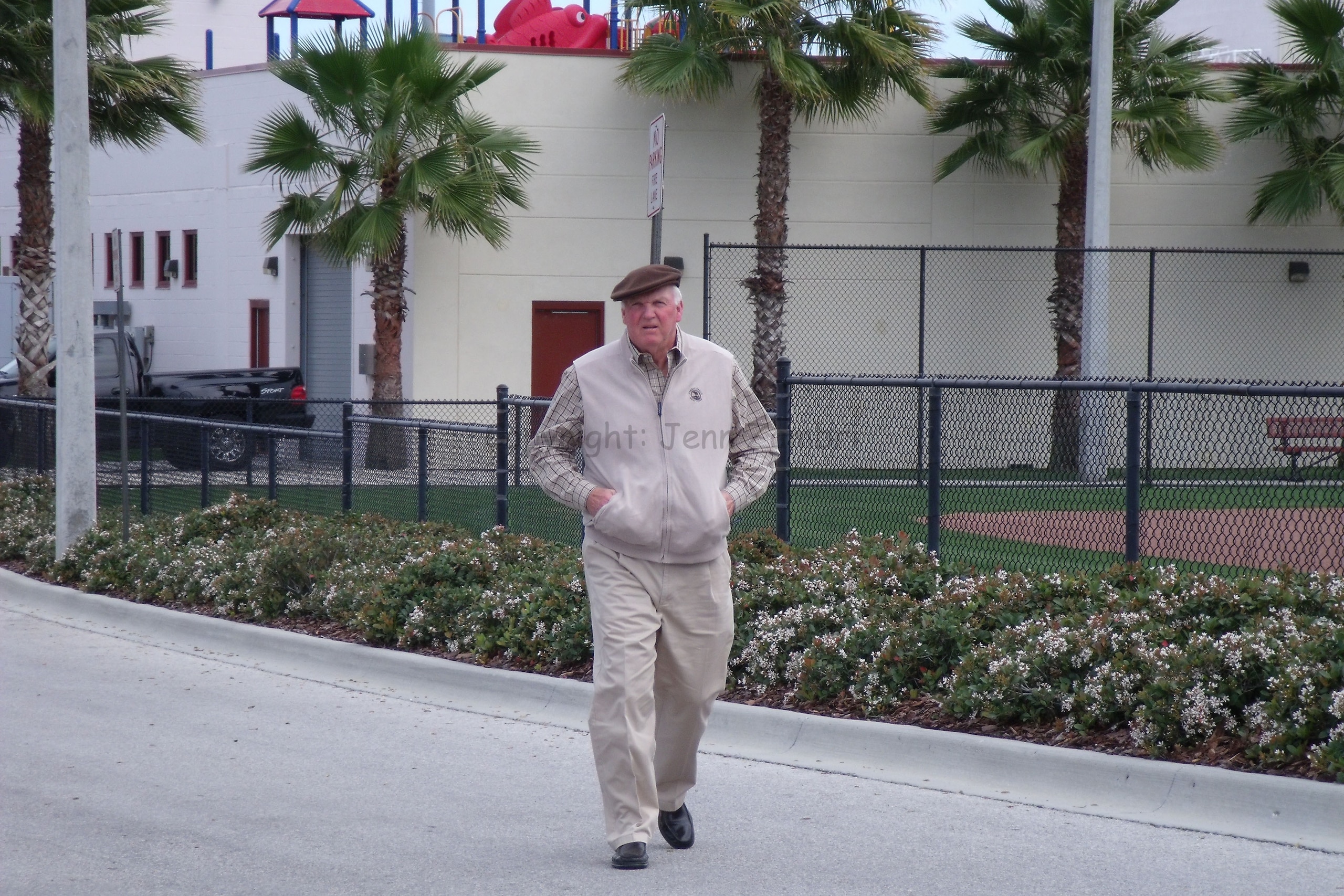 Charlie Manuel walking to the parking lot / Jenn Zambri Charlie Manuel walking to the parking lot / Jenn Zambri