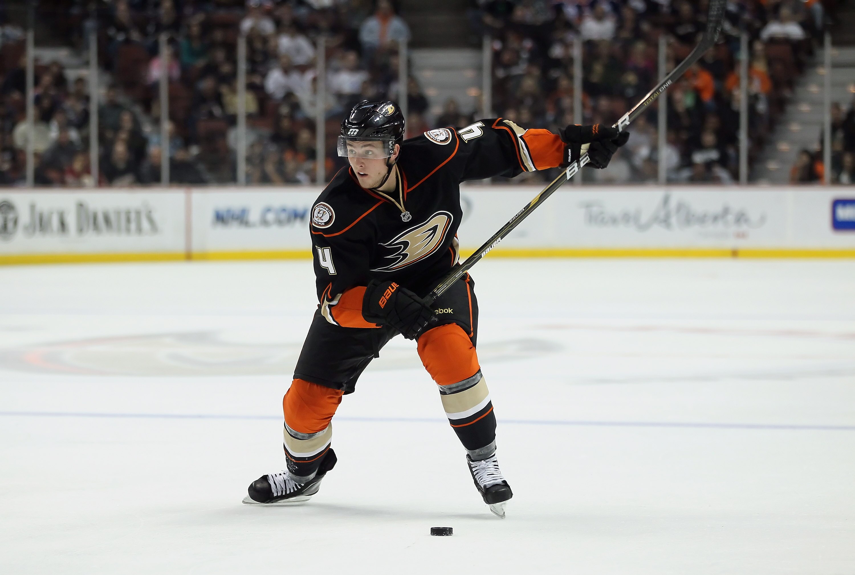 ANAHEIM, CA - JANUARY 16:  Cam Fowler #4 of the Anaheim Ducks skates against the Edmonton Oilers at the Honda Center on January 16, 2011 in Anaheim, California.  (Photo by Jeff Gross/Getty Images)