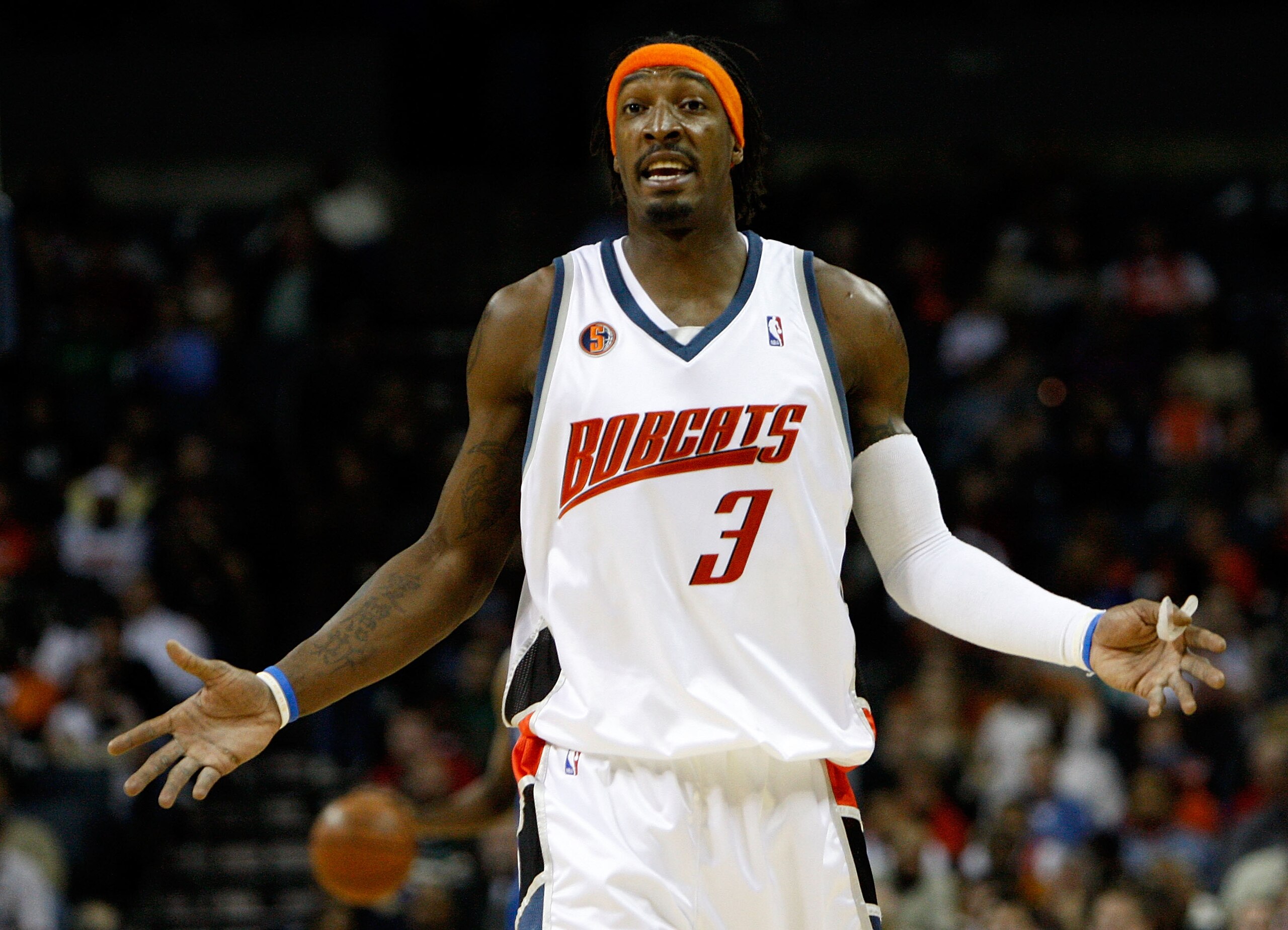 CHARLOTTE, NC - FEBRUARY 20:  Gerald Wallace #3 of the Charlotte Bobcats reacts during their game against the Orlando Magic at Time Warner Cable Arena on February 20, 2009 in Charlotte, North Carolina. NOTE TO USER: User expressly acknowledges and agrees