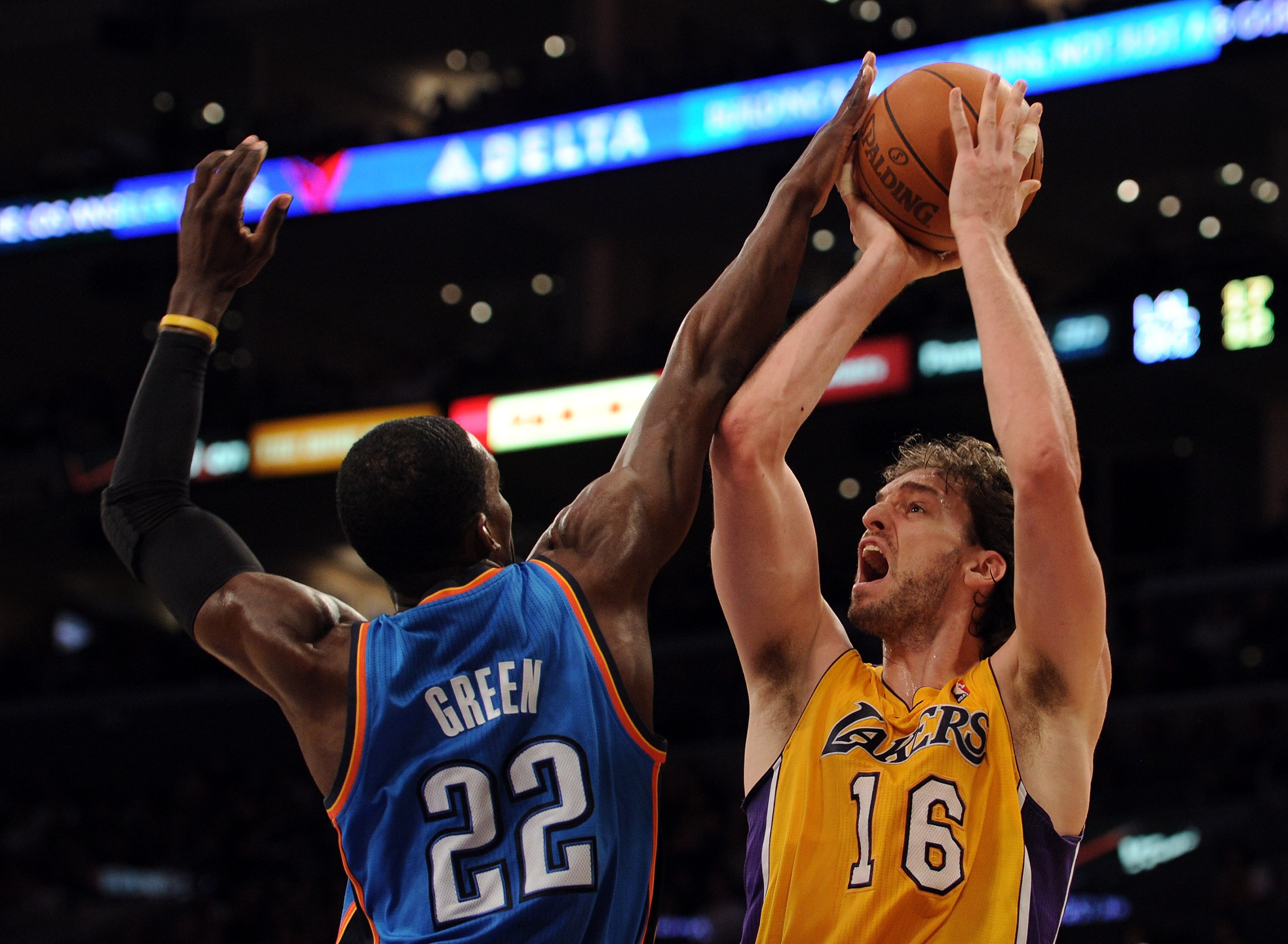 LOS ANGELES, CA - JANUARY 17:  Pau Gasol #16 of the Los Angeles Lakers has his shot blocked by Jeff Green #22 of the Oklahoma City Thunder at the Staples Center on January 17, 2011 in Los Angeles, California.  (Photo by Harry How/Getty Images)   NOTE TO U