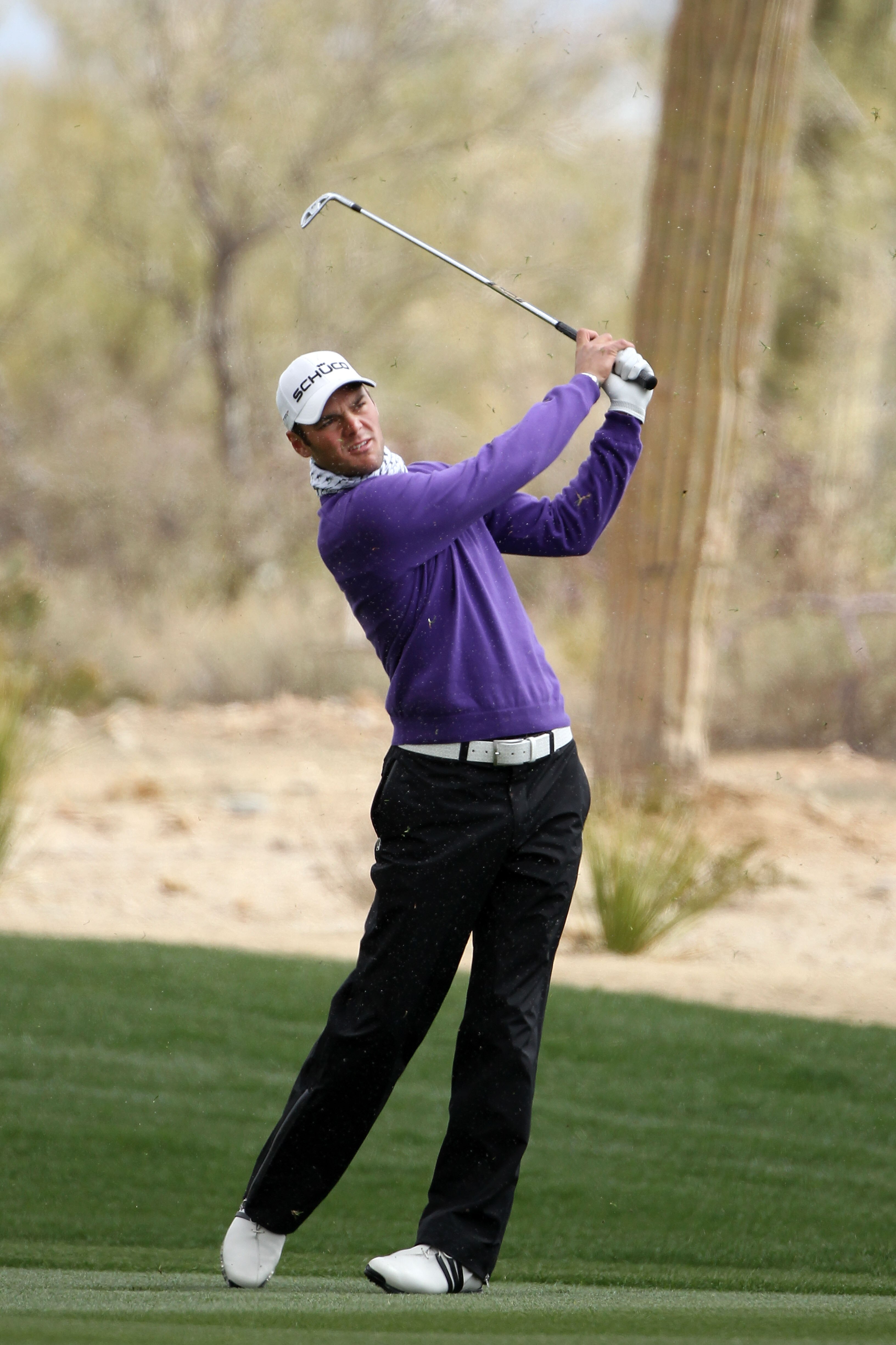 MARANA, AZ - FEBRUARY 27:  Martin Kaymer of Germany hits an approach shot on the second hole during the final round of the Accenture Match Play Championship at the Ritz-Carlton Golf Club on February 27, 2011 in Marana, Arizona.  (Photo by Andy Lyons/Getty