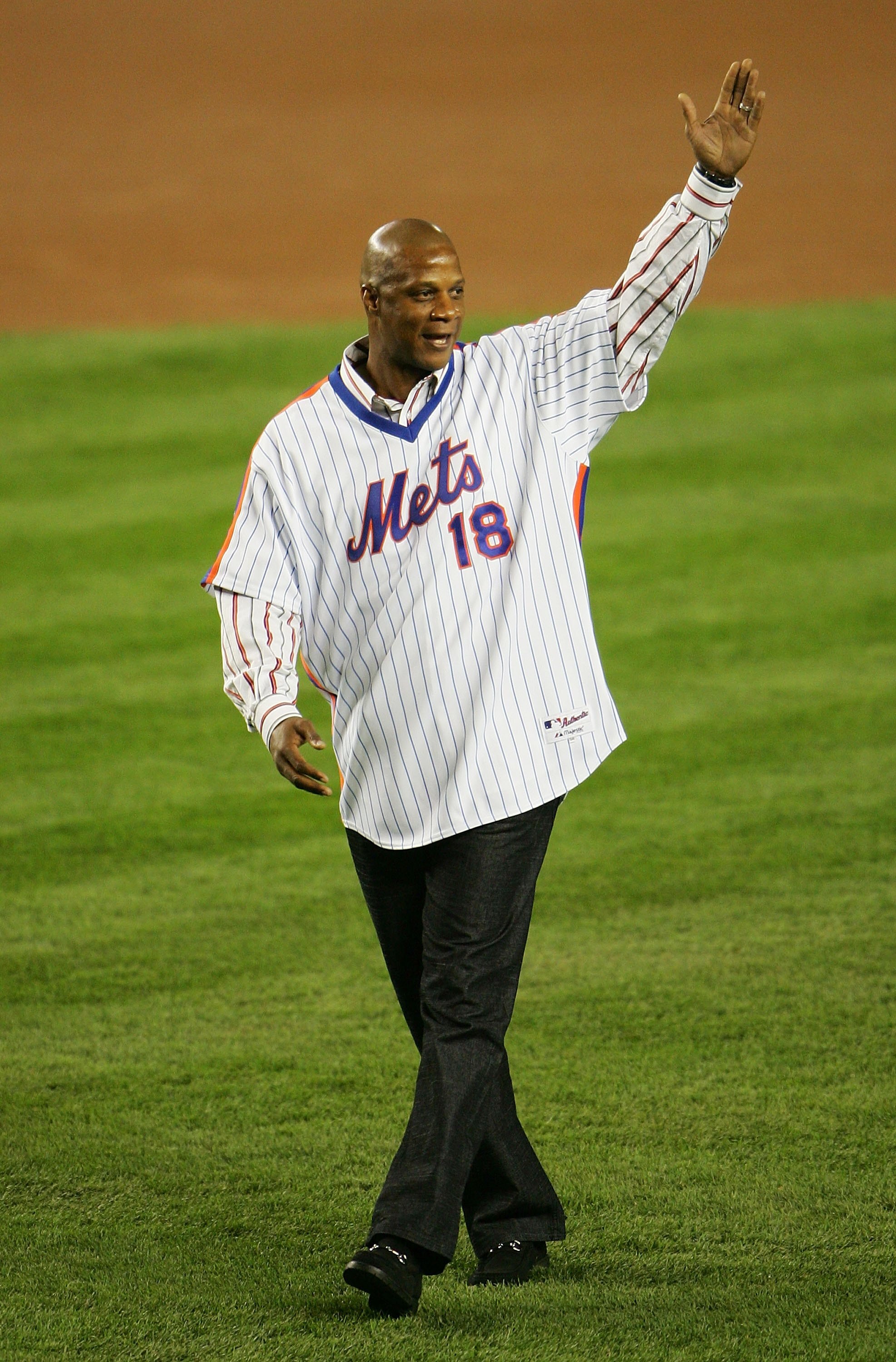 NEW YORK - OCTOBER 12:  Darryl Strawberry waves to the crowd before game one of the NLCS at Shea Stadium between the St. Louis Cardinals and the New York Mets on October 12, 2006 in the Flushing neighborhood of the Queens borough of New York City.  (Photo