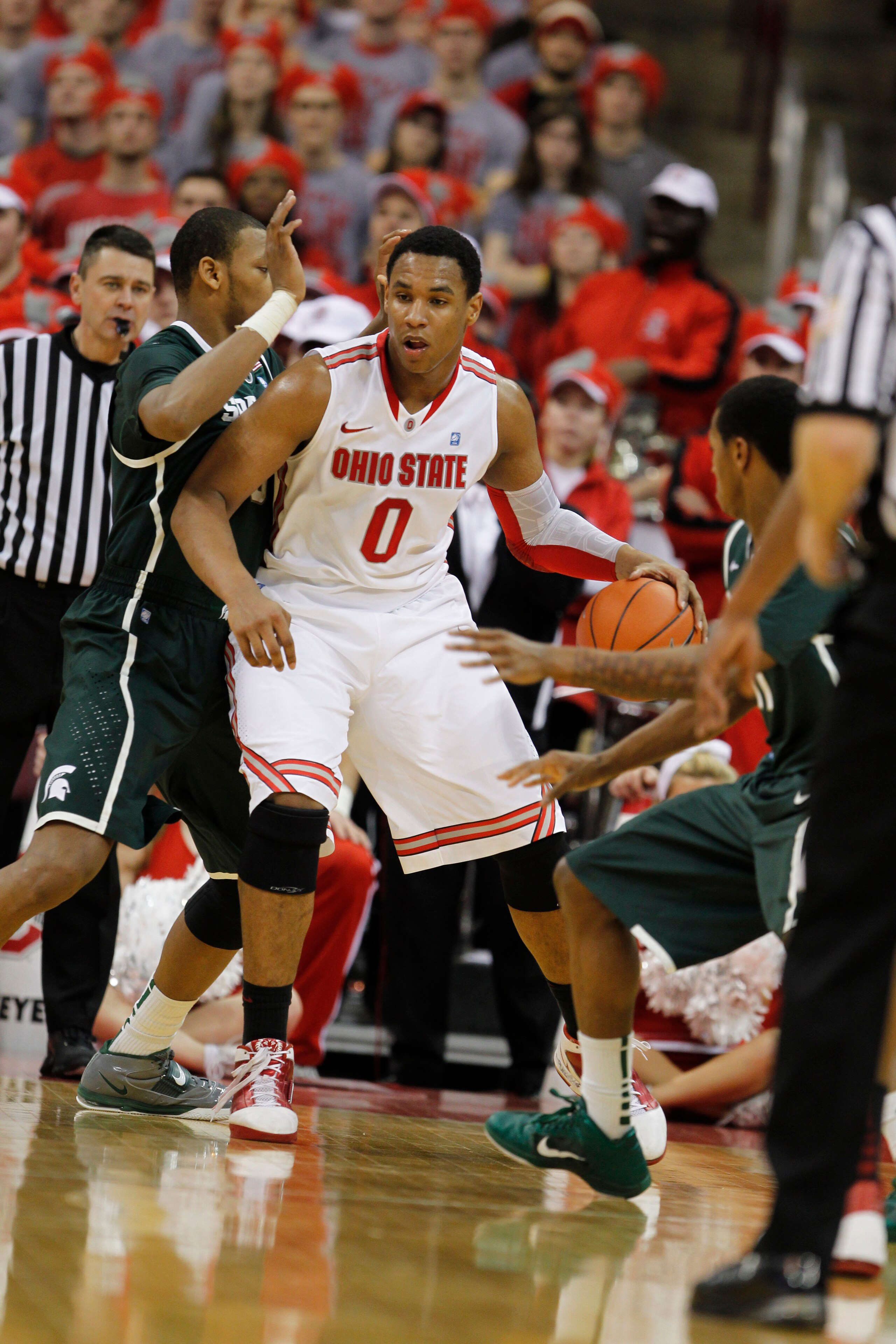 COLUMBUS, OH - FEBRUARY 15: Jared Sullinger #0 of the Ohio State Buckeyes controls the ball while playing the Michigan State Spartans on February 15, 2011 at Value City Arena in Columbus, Ohio. (Photo by Gregory Shamus/Getty Images) COLUMBUS, OH - FEBRUARY 15: Jared Sullinger #0 of the Ohio State Buckeyes controls the ball while playing the Michigan State Spartans on February 15, 2011 at Value City Arena in Columbus, Ohio. (Photo by Gregory Shamus/Getty Images)