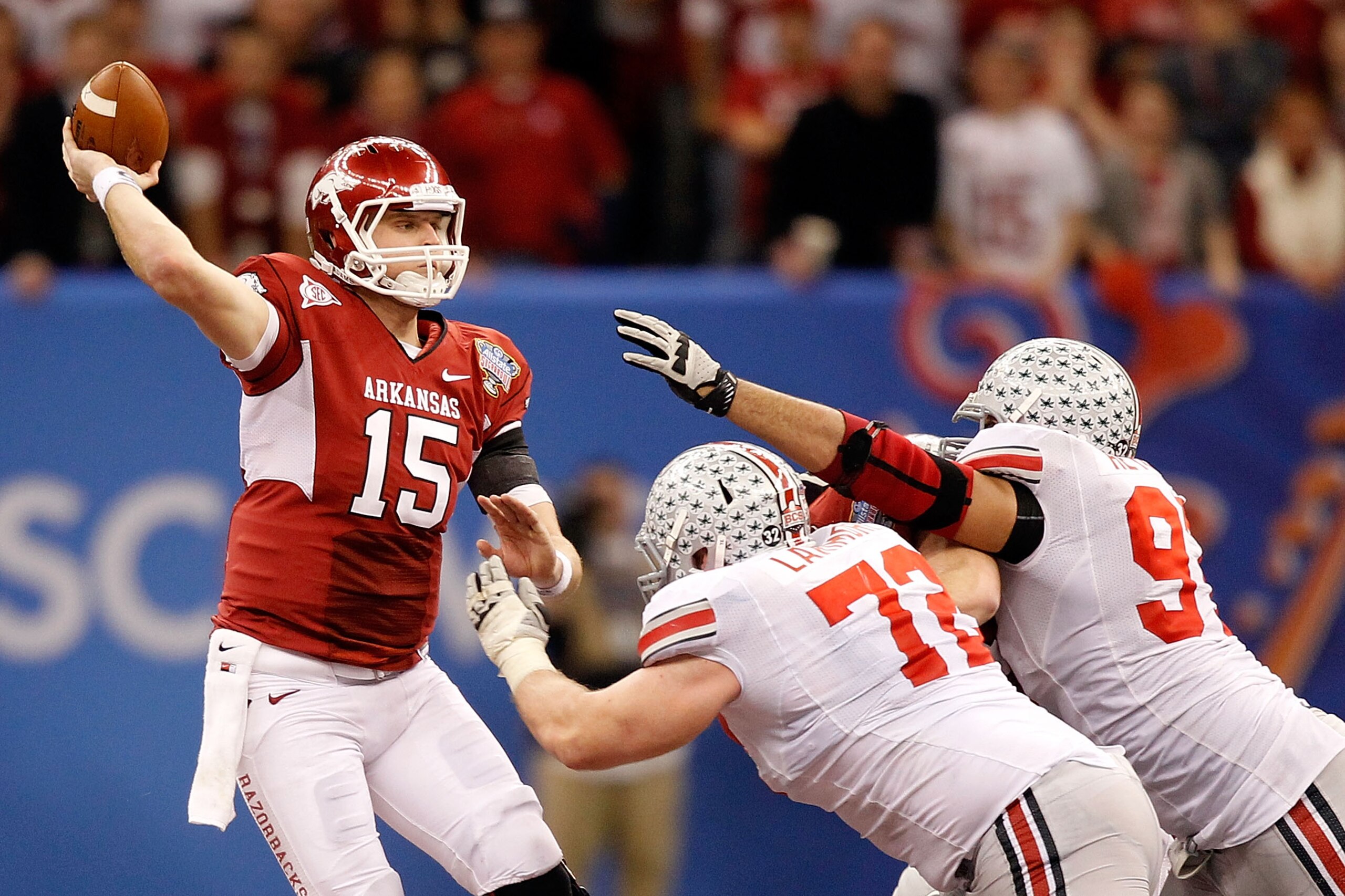NEW ORLEANS, LA - JANUARY 04:  Quarterback Ryan Mallett #15 of the Arkansas Razorbacks looks to pass against the Ohio State Buckeyes during the Allstate Sugar Bowl at the Louisiana Superdome on January 4, 2011 in New Orleans, Louisiana.  (Photo by Matthew