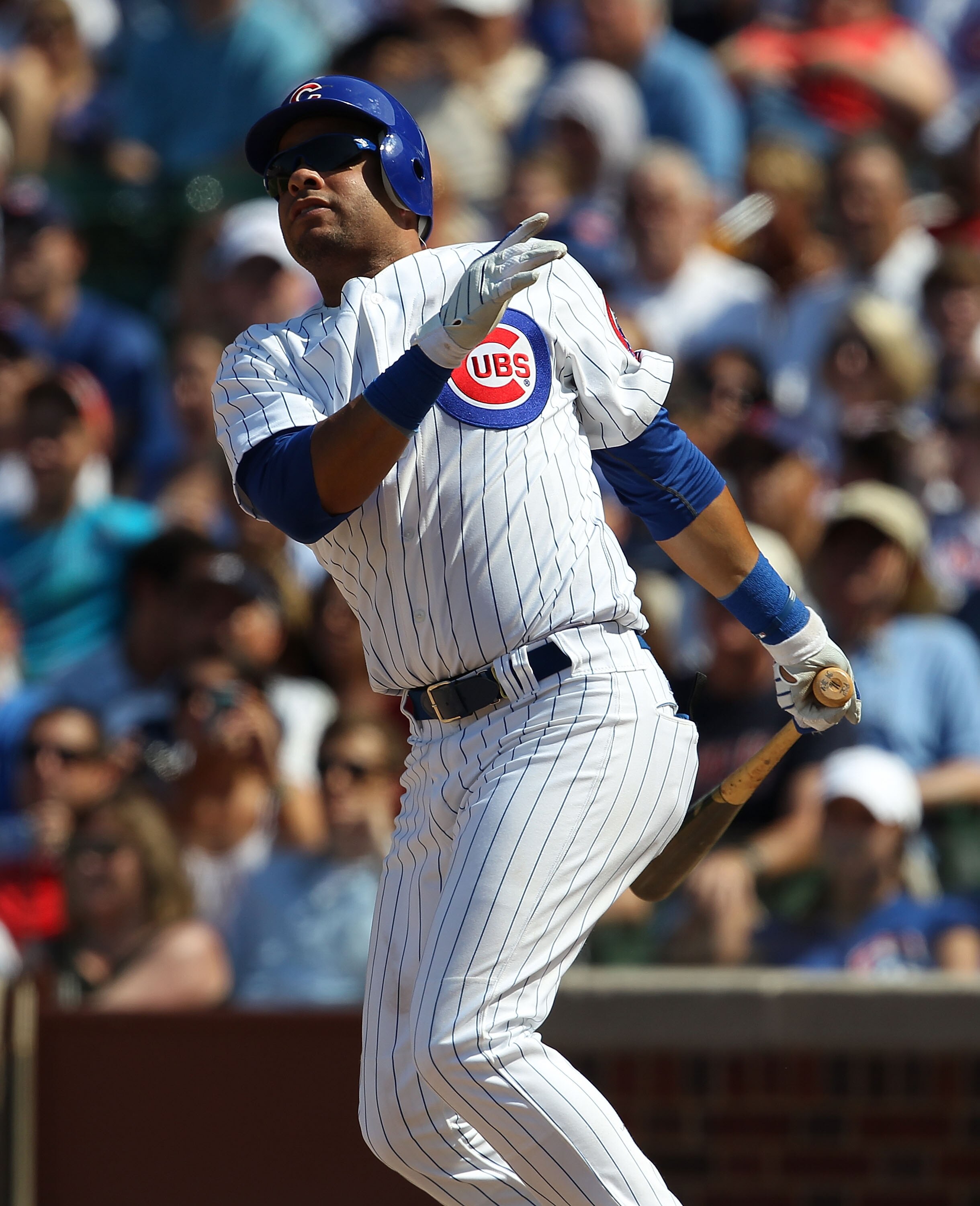 CHICAGO - JULY 21: Aramis Ramirez #16 of the Chicago Cubs takes a swing against the Houston Astros at Wrigley Field on July 21, 2010 in Chicago, Illinois. The Astros defeated the Cubs 4-3 in 12 innings. (Photo by Jonathan Daniel/Getty Images)