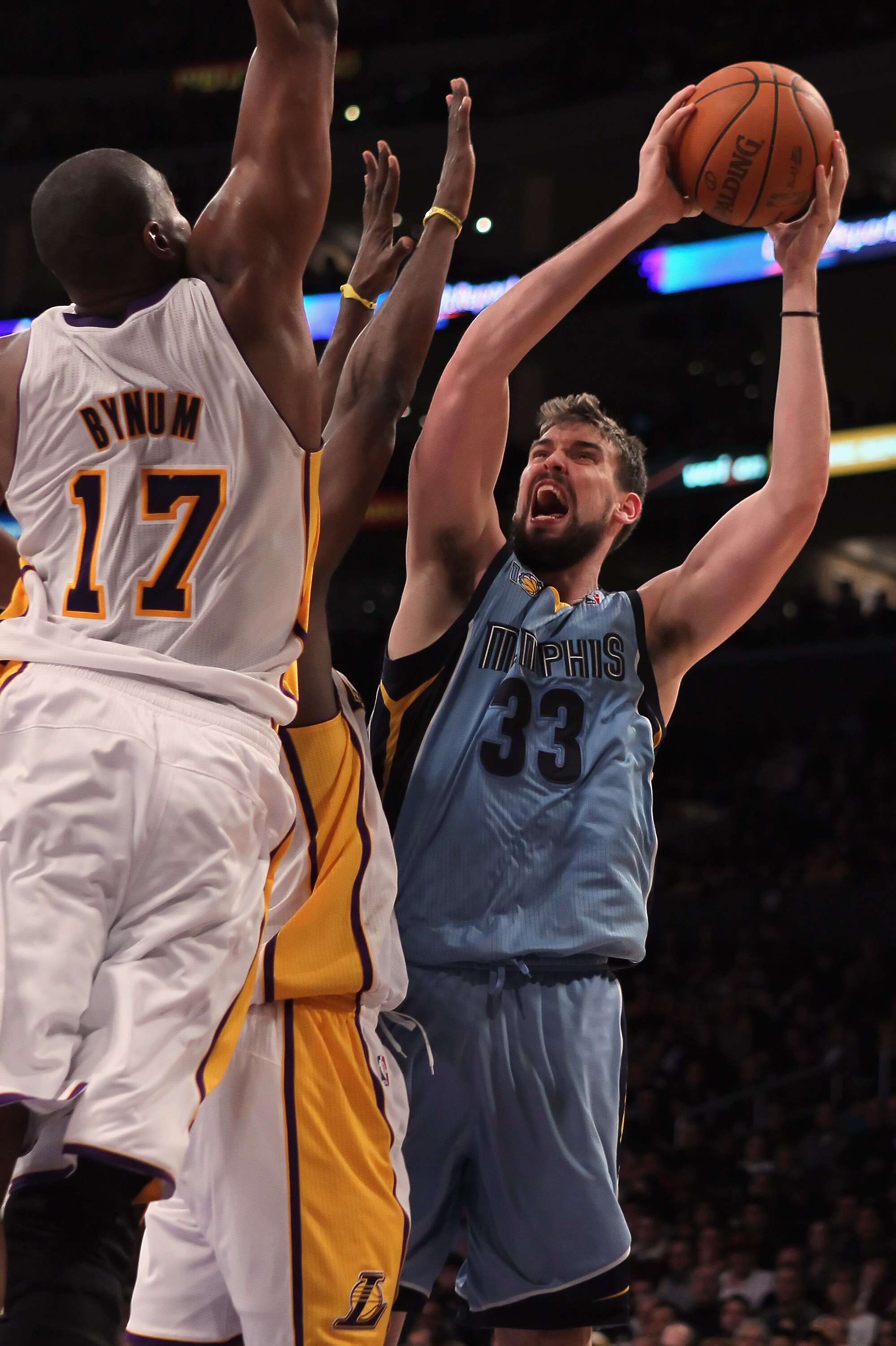 LOS ANGELES, CA - JANUARY 02: Marc Gasol #33 of the Memphis Grizzlies drives to the basket while being defended by Andrew Bynum #17 of the Los Angeles Lakers during the first half at Staples Center on January 2, 2011 in Los Angeles, California. The Grizz LOS ANGELES, CA - JANUARY 02: Marc Gasol #33 of the Memphis Grizzlies drives to the basket while being defended by Andrew Bynum #17 of the Los Angeles Lakers during the first half at Staples Center on January 2, 2011 in Los Angeles, California. The Grizz