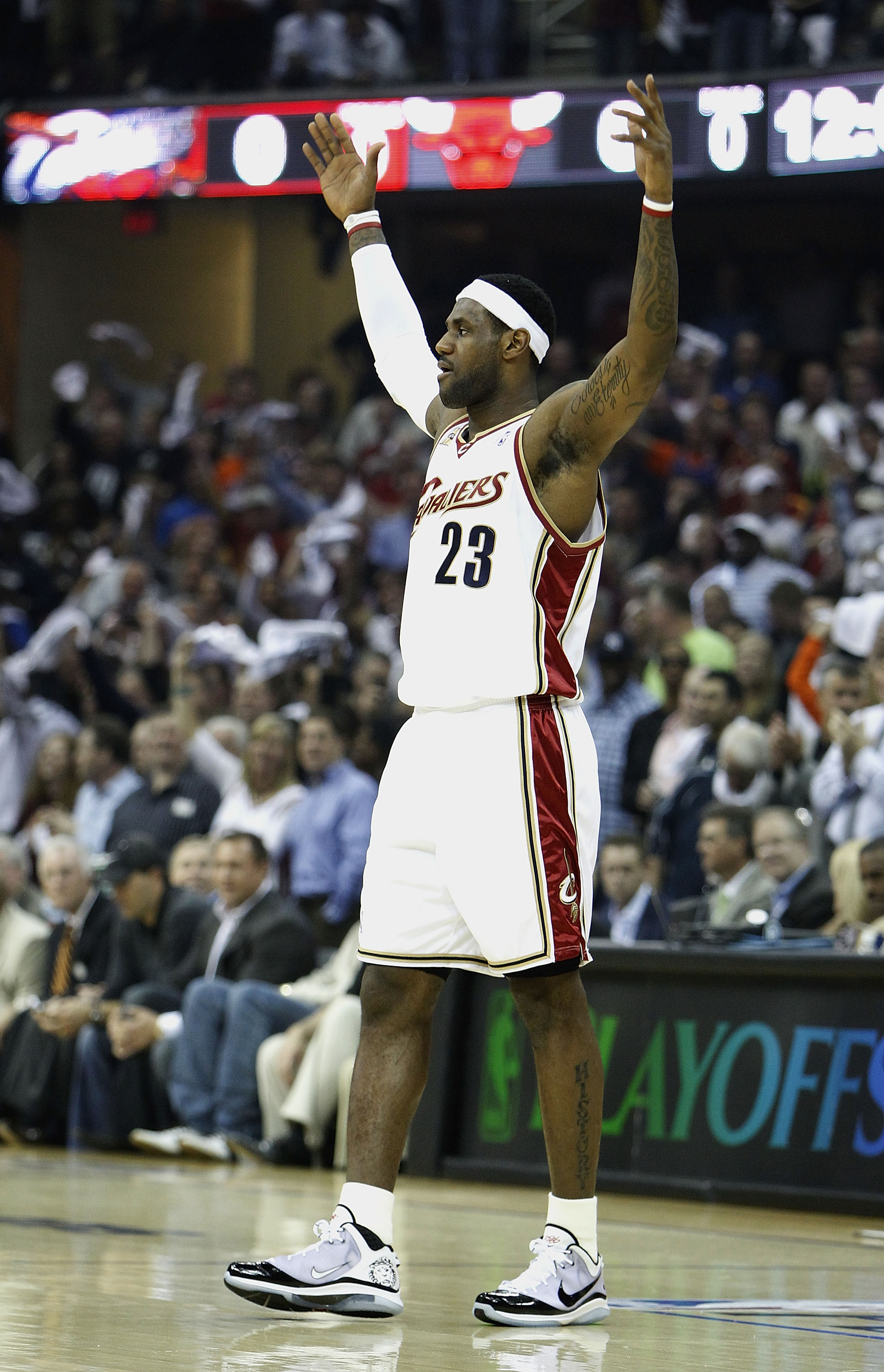 CLEVELAND - APRIL 19:  LeBron James #23 of the Cleveland Cavaliers pumps up the crowd prior to tip off with the Chicago Bulls in Game Two of the Eastern Conference Quarterfinals during the 2010 NBA Playoffs at Quicken Loans Arena on April 19, 2010 in Clev