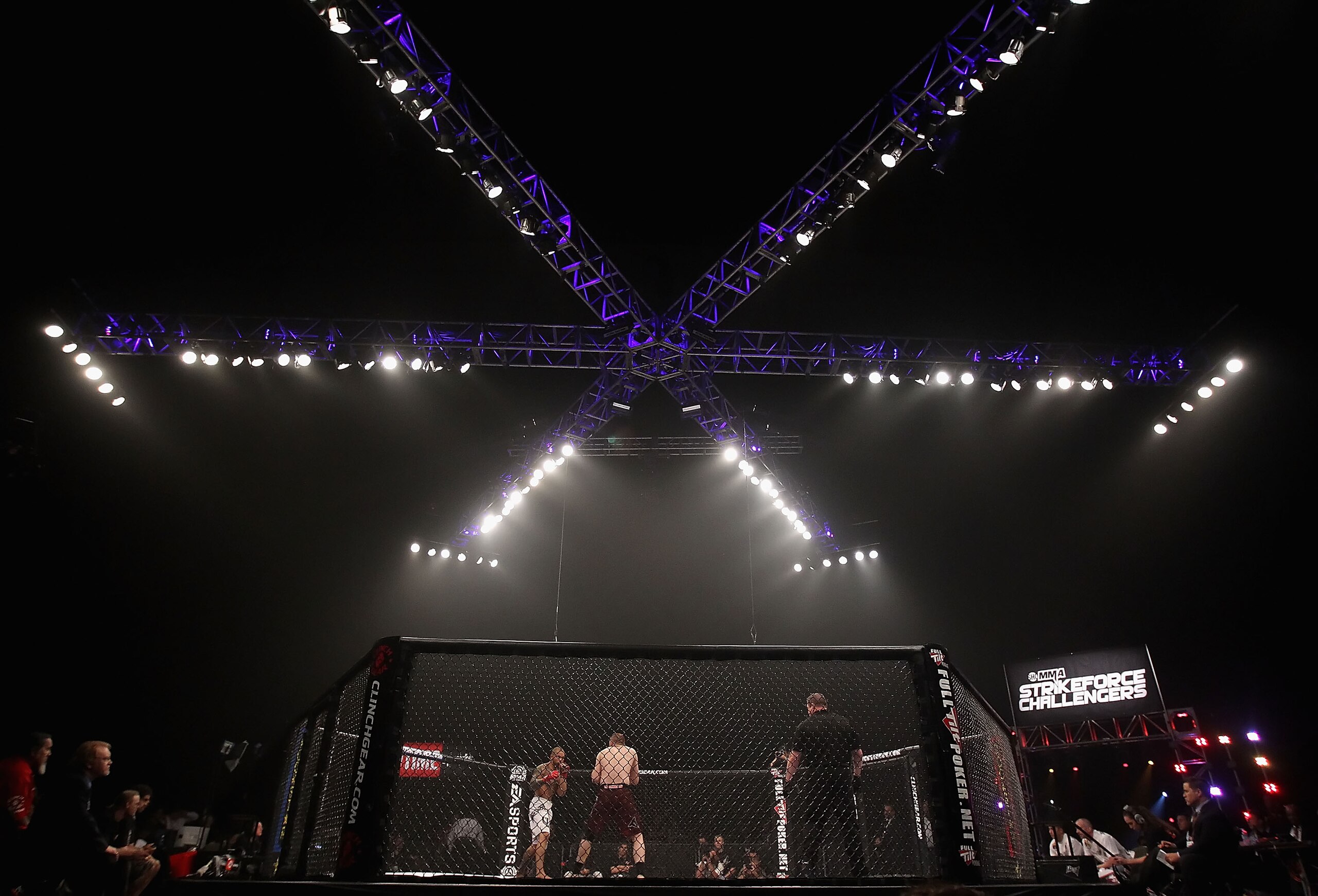 PHOENIX - AUGUST 13:  Jason Richey (L) squares off against Edmund Xehili (R) in the Strikeforce Challengers Undercard bout at Dodge Theater on August 13, 2010 in Phoenix, Arizona.  (Photo by Christian Petersen/Getty Images)