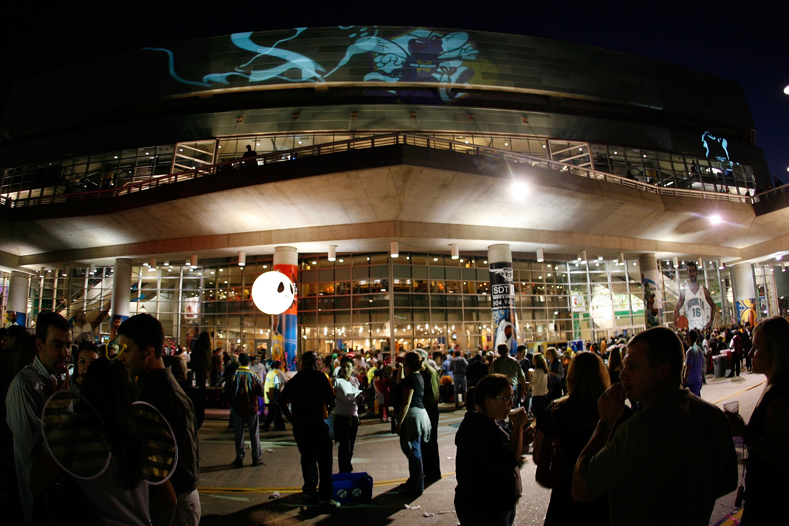 NEW ORLEANS - OCTOBER 31:  Fans dress up outside of the New Orleans arena prior to the New Orleans Hornets playing Sacramento Kings on October 31, 2007 in New Orleans, Louisiana. NOTE TO USER: User expressly acknowledges and agrees that, by downloading an