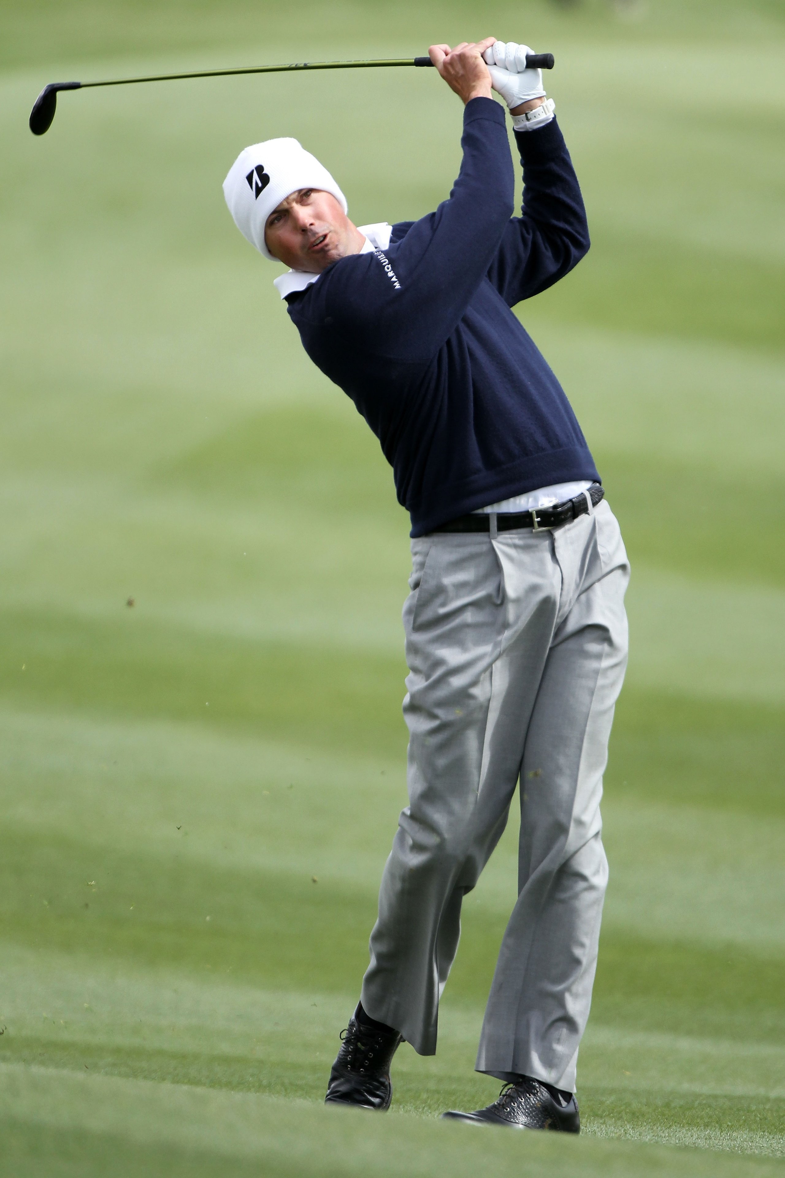 MARANA, AZ - FEBRUARY 27:  Matt Kuchar hits an approach shot on the second hole during the final round of the Accenture Match Play Championship at the Ritz-Carlton Golf Club on February 27, 2011 in Marana, Arizona.  (Photo by Andy Lyons/Getty Images)
