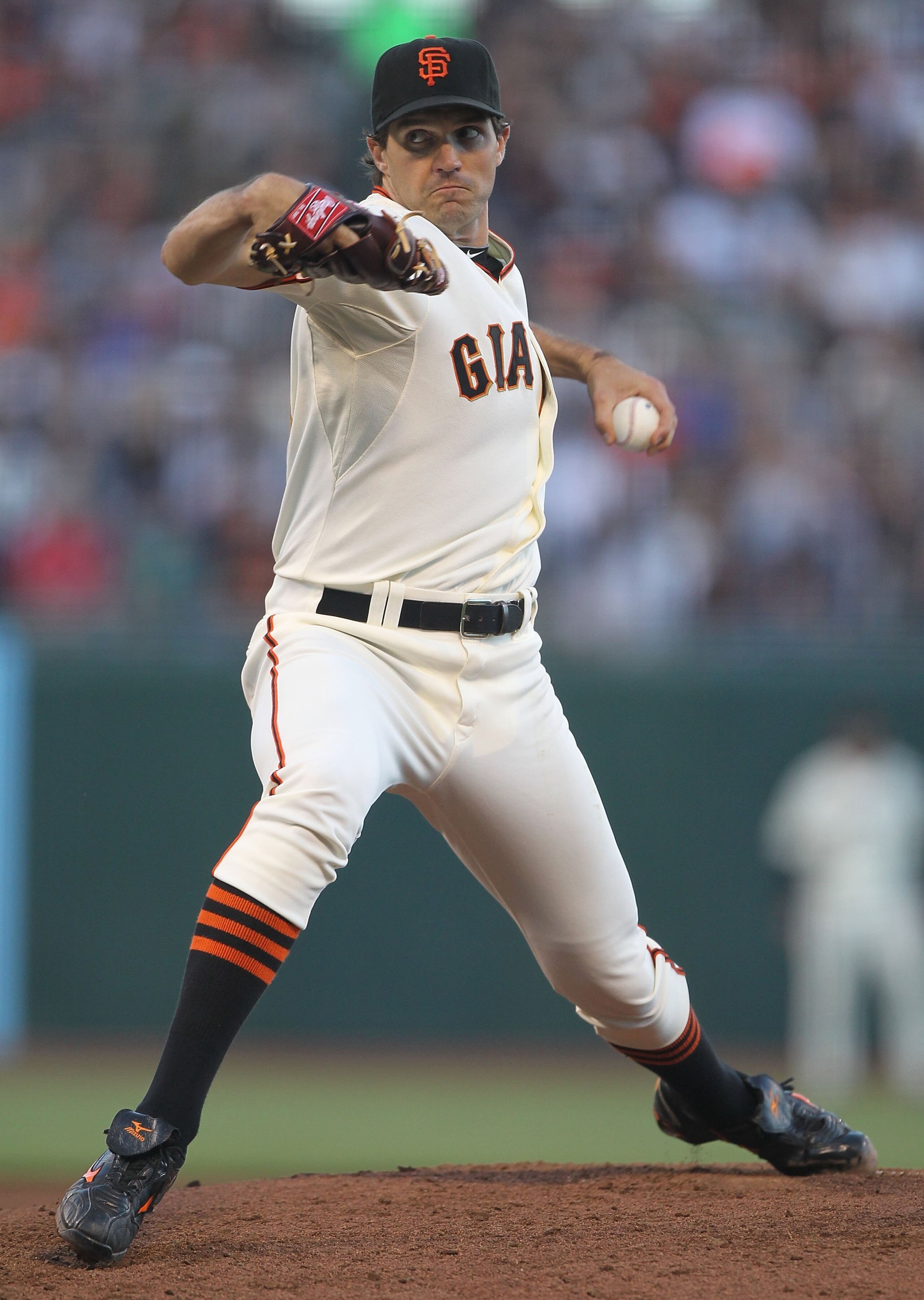 SAN FRANCISCO - JUNE 28:  Barry Zito #75 of the San Francisco Giants pitches against the Los Angeles Dodgers during an MLB game at AT&T Park on June 28, 2010 in San Francisco, California.  (Photo by Jed Jacobsohn/Getty Images)