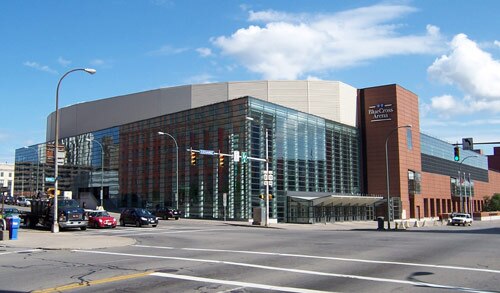 bluecrossarena.com