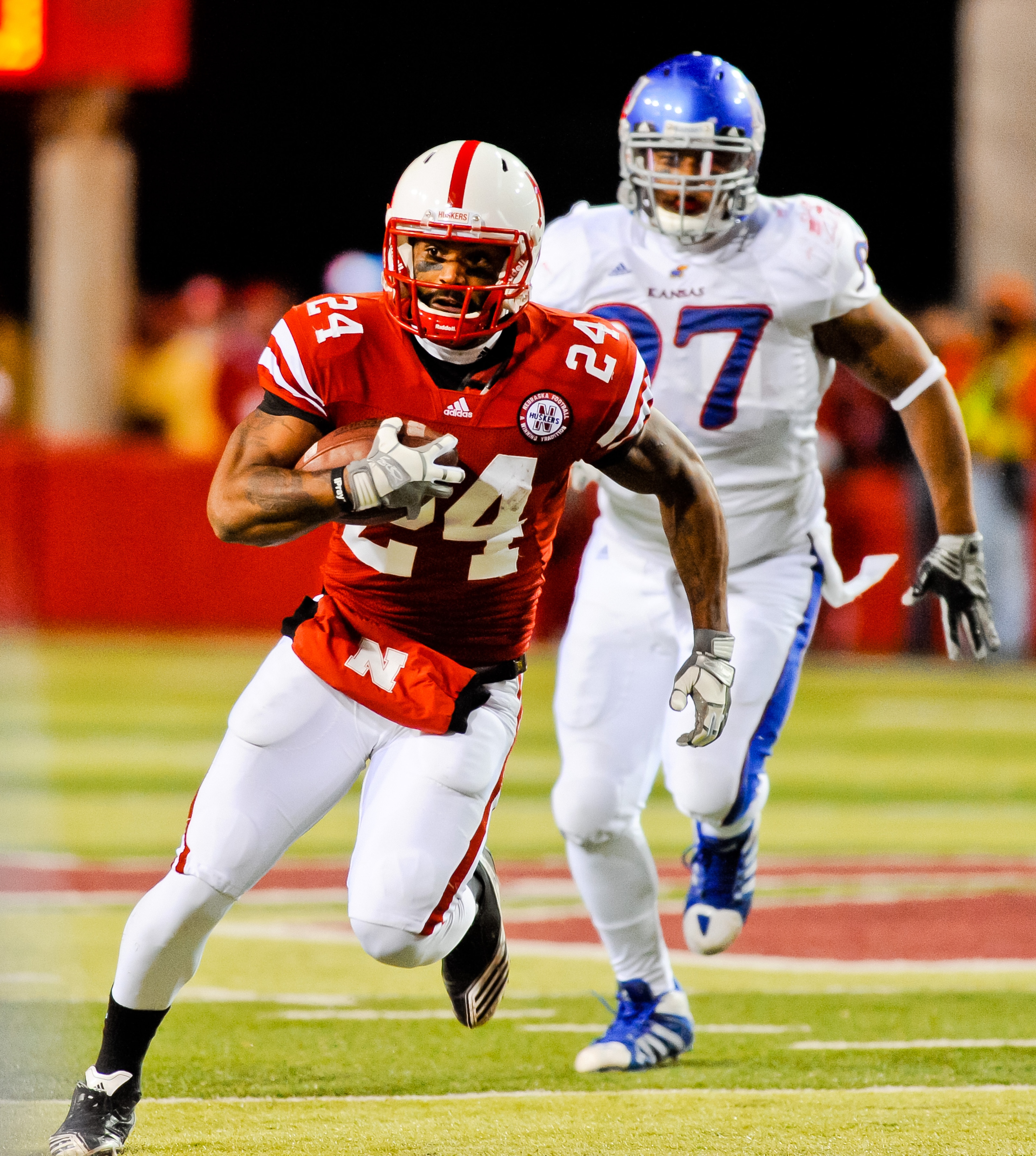 LINCOLN, NE - NOVEMBER 13: Niles Paul #24 of the Nebraska Cornhuskers finishes off a reception against the Kansas Jayhawks during their game at Memorial Stadium on November 13, 2010 in Lincoln, Nebraska. Nebraska Defeated Kansas 20-3. (Photo by Eric Franc LINCOLN, NE - NOVEMBER 13: Niles Paul #24 of the Nebraska Cornhuskers finishes off a reception against the Kansas Jayhawks during their game at Memorial Stadium on November 13, 2010 in Lincoln, Nebraska. Nebraska Defeated Kansas 20-3. (Photo by Eric Franc