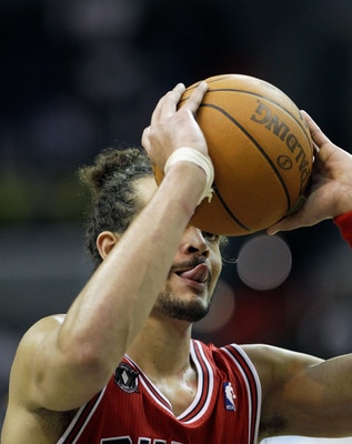 WASHINGTON, DC - FEBRUARY 28: Joakim Noah #13 of the Chicago Bulls prepares to shoot a free throw against the Washington Wizards at the Verizon Center in Washington on February 28, 2011 in Washington, DC. NOTE TO USER: User expressly acknowledges and agre