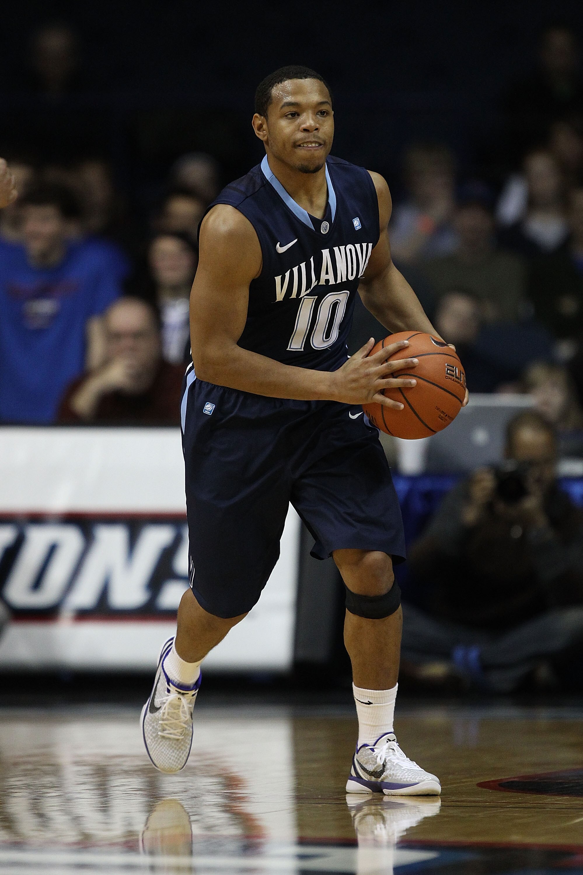 ROSEMONT, IL - FEBRUARY 19: Corey Fisher #10 of the Villanova Wildcats looks to pass against the DePaul Blue Demons at the Allstate Arena on February 19, 2011 in Rosemont, Illinois. Villanova defeated DePaul 77-75 in overtime. (Photo by Jonathan Daniel/Ge