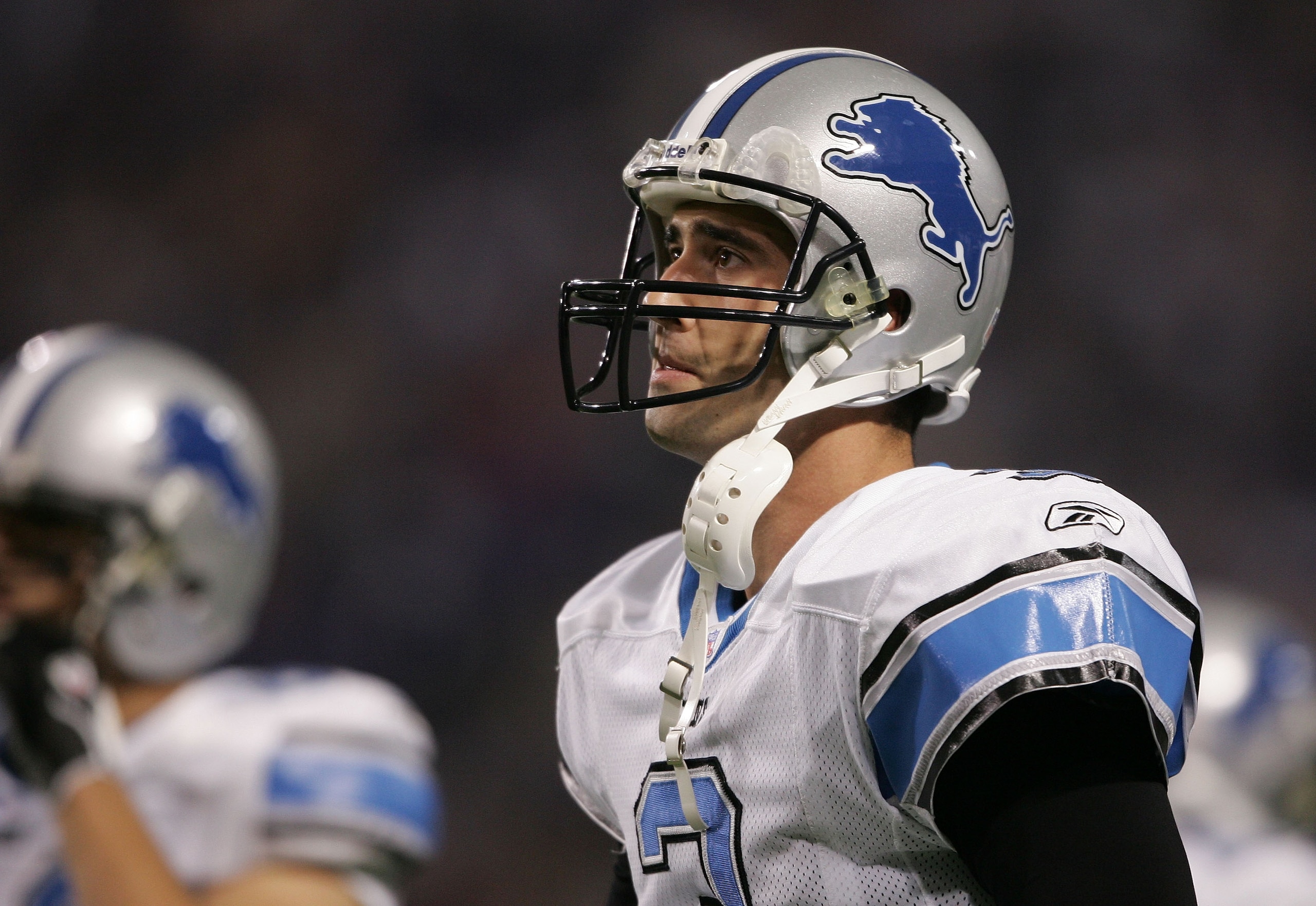 MINNEAPOLIS - NOVEMBER 6: Joey Harrington #3 of the Detroit Lions walks off the field on November 6, 2005 at the Hubert H. Humphrey Metrodome in Minneapolis, Minnesota. The Minnesota Vikings defeated the Detroit Lions 27-14. (Photo by Elsa/Getty Images). MINNEAPOLIS - NOVEMBER 6: Joey Harrington #3 of the Detroit Lions walks off the field on November 6, 2005 at the Hubert H. Humphrey Metrodome in Minneapolis, Minnesota. The Minnesota Vikings defeated the Detroit Lions 27-14. (Photo by Elsa/Getty Images).