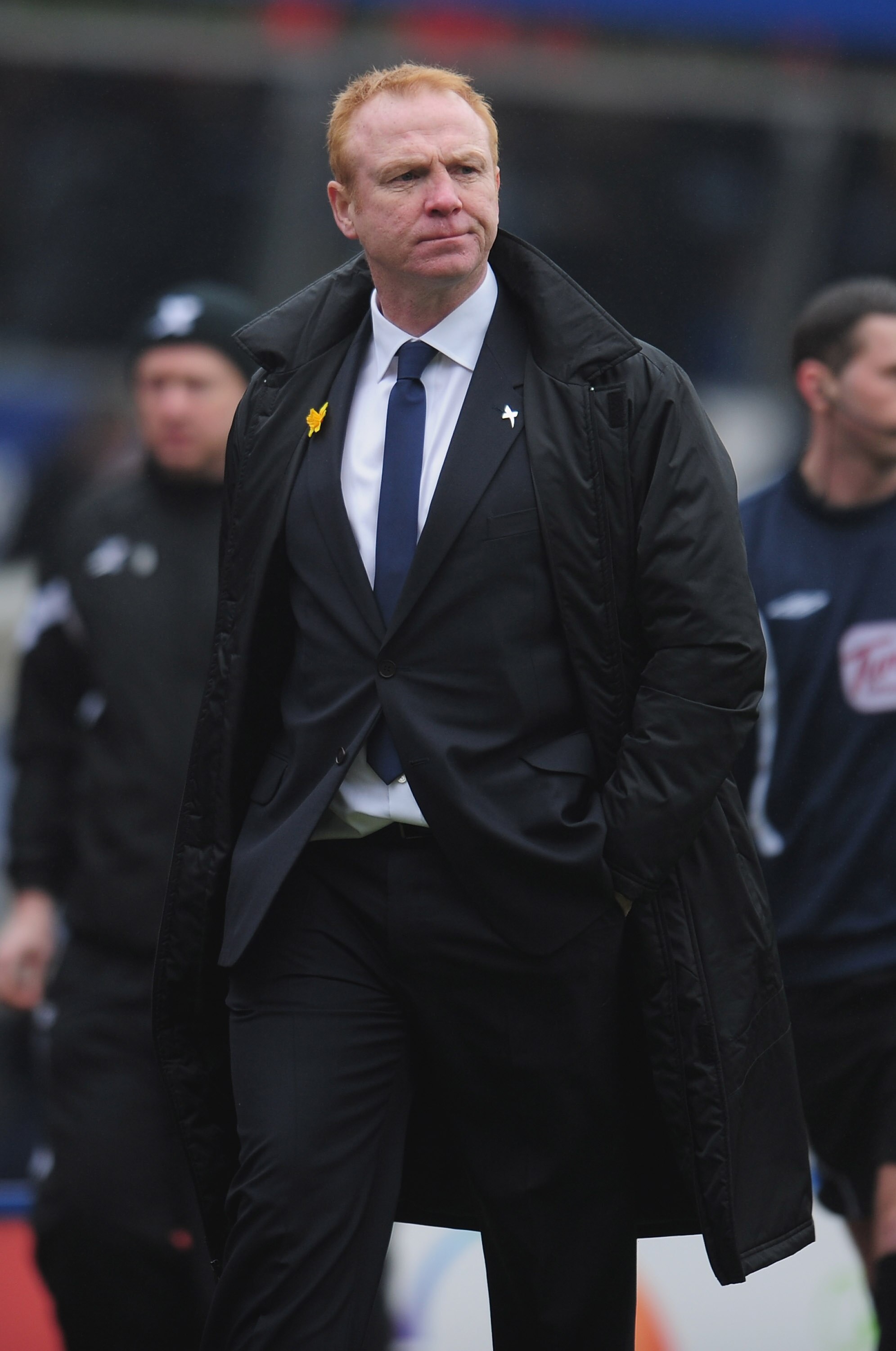 BIRMINGHAM, ENGLAND - MARCH 05:  Birmingham City manager Alex McLeish leaves the pitch at the end of the Barclays Premier League match between Birmingham City and West Bromwich Albion  on March 5, 2011 in Birmingham, England.  (Photo by Shaun Botterill/Ge
