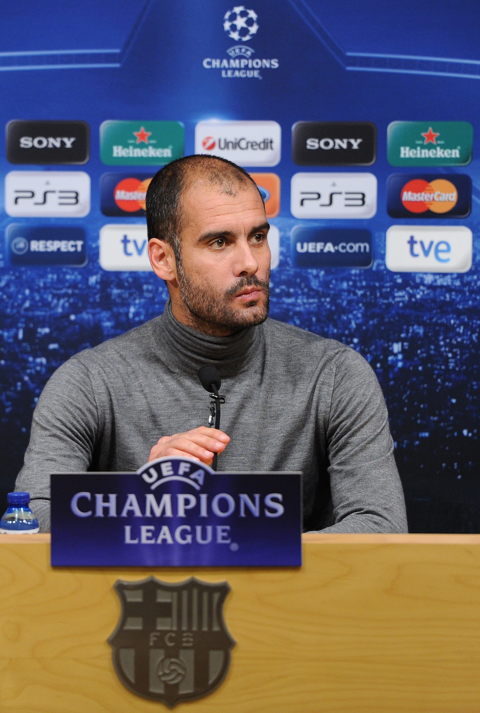 BARCELONA, SPAIN - MARCH 07:  Head coach Josep Guardiola of Barcelona looks on during a press conference ahead of their UEFA Champions League round of 16 second leg match against Arsenal at the Camp Nou stadium on March 7, 2011 in Barcelona, Spain.  (Phot