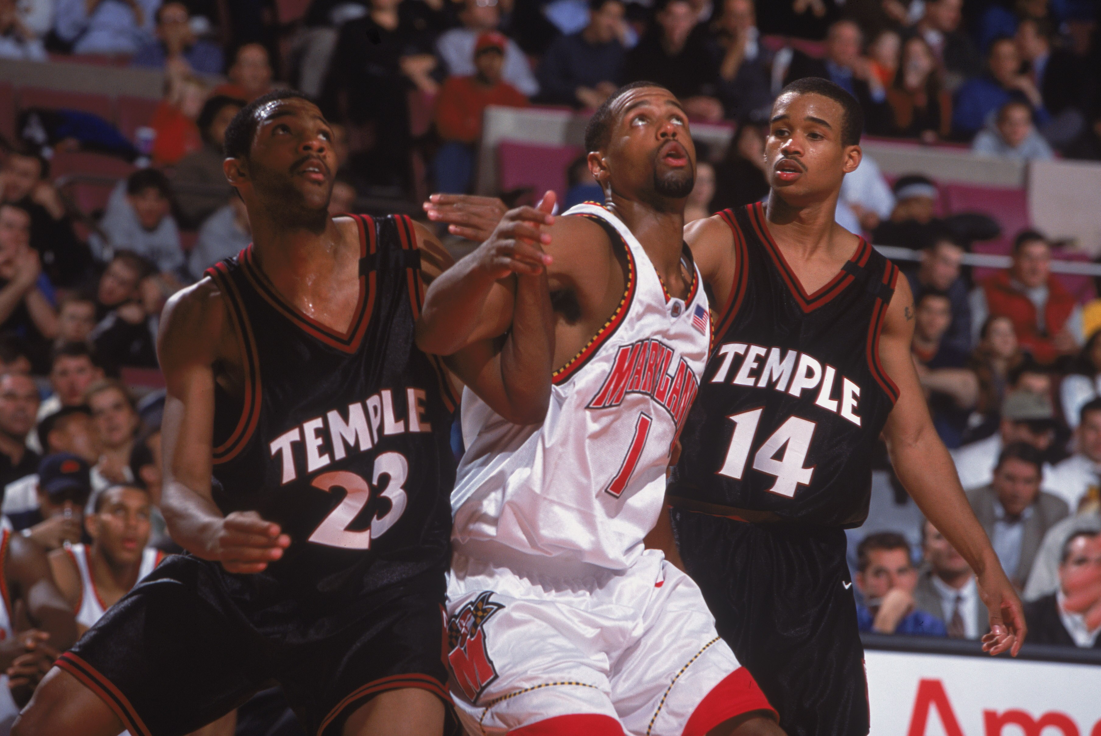 9 Nov 2001:  Byron Mouton # of the Maryland Terrapins gets ready to move for the rebound with Alex Wesby #3 of the Temple Owls during the IKON Classic at Madison Square Garden in New York, New York. The Terrapins defeated the Owls 82-74.Mandatory Credit: