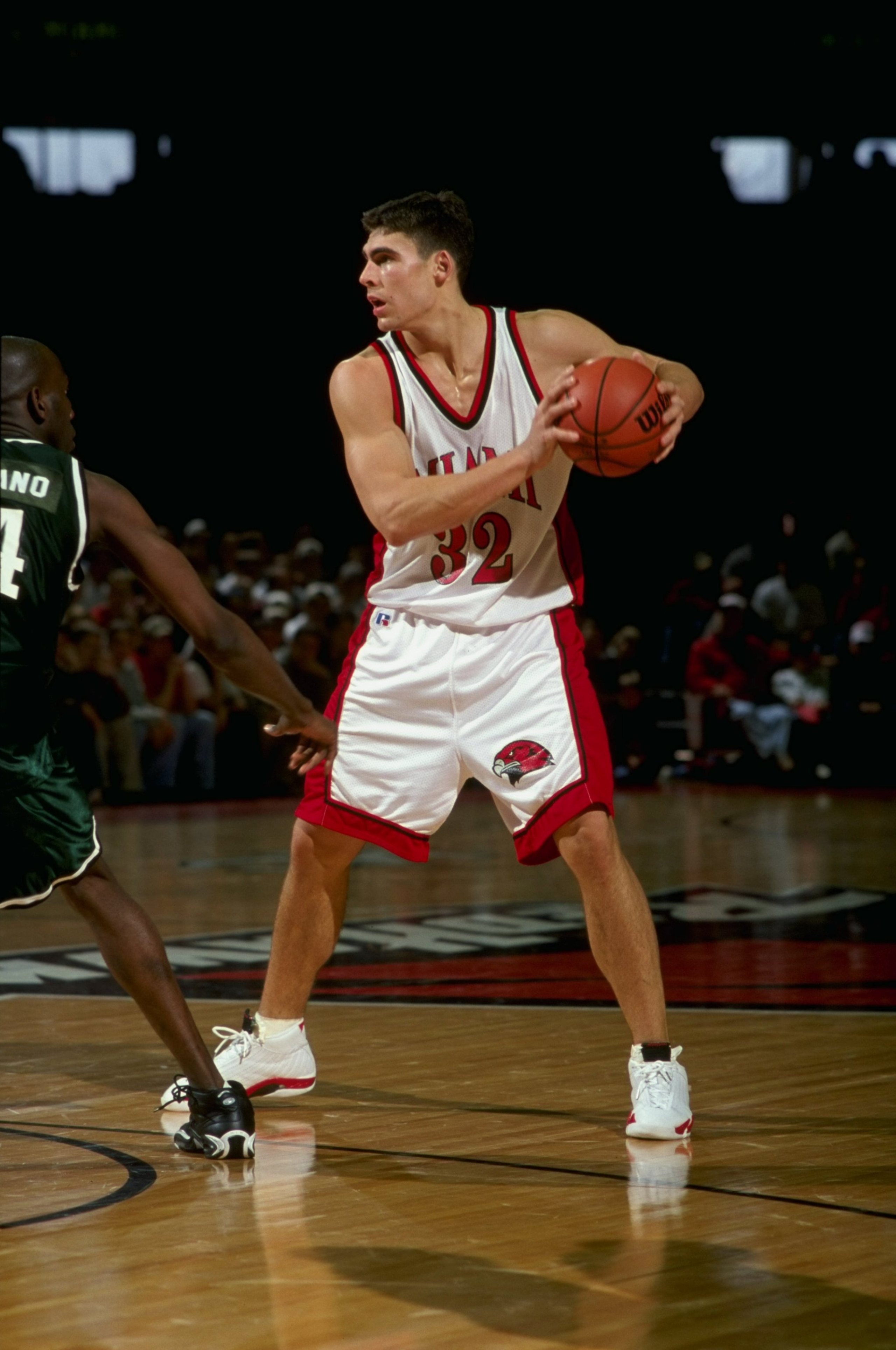 13 Feb 1999: Wally Szczerbiak #32 of the Miami Redhawks in action during the game against the East Michigan Eagles at the Millett hall in Oxford, Ohio. The Redhawks defeated the Eagles 78-56.