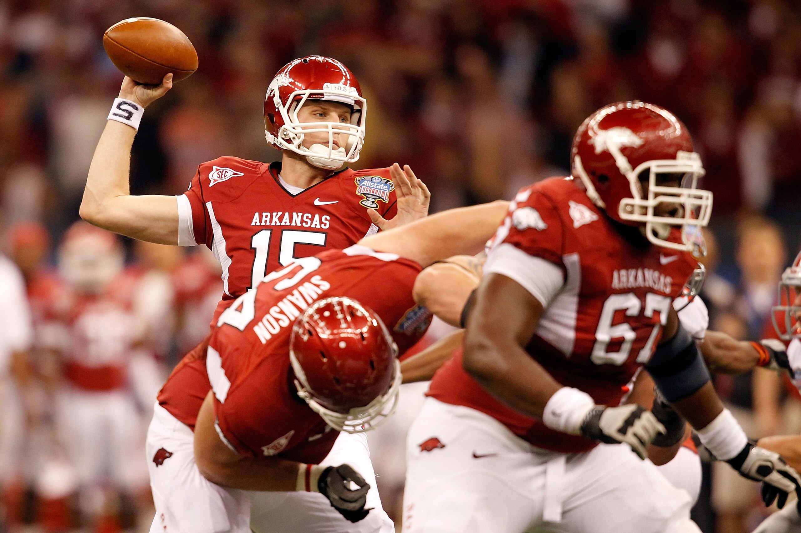 NEW ORLEANS, LA - JANUARY 04:  Quarterback Ryan Mallett #15 of the Arkansas Razorbacks looks to pass against the Ohio State Buckeyes during the Allstate Sugar Bowl at the Louisiana Superdome on January 4, 2011 in New Orleans, Louisiana.  (Photo by Matthew