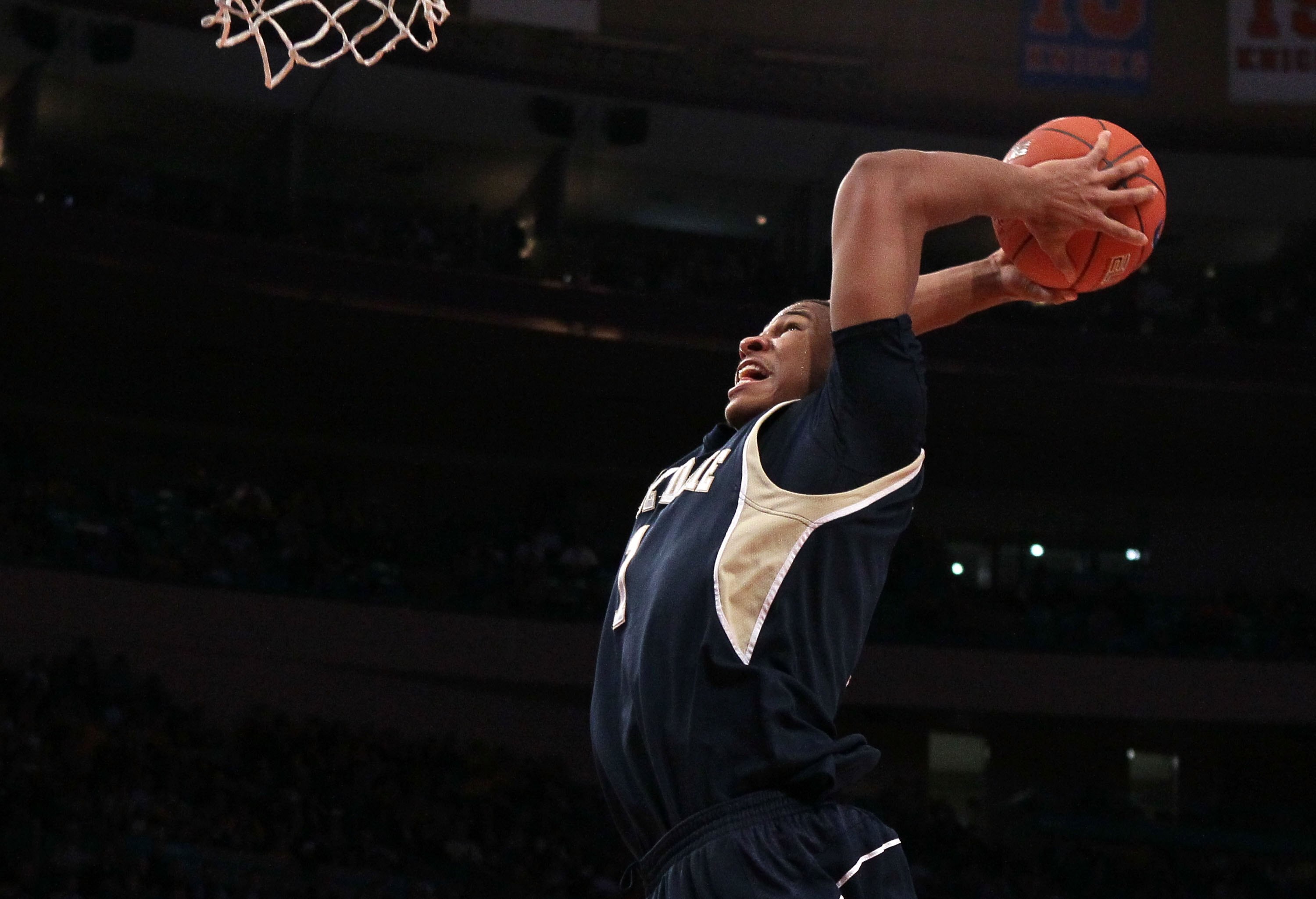 NEW YORK - MARCH 11:  Tyrone Nash #1 of the Notre Dame Fighting Irish goes for a dunk against the Pittsburgh Panthers during the quarterfinal of the 2010 NCAA Big East Tournament at Madison Square Garden on March 11, 2010 in New York City.  (Photo by Jim