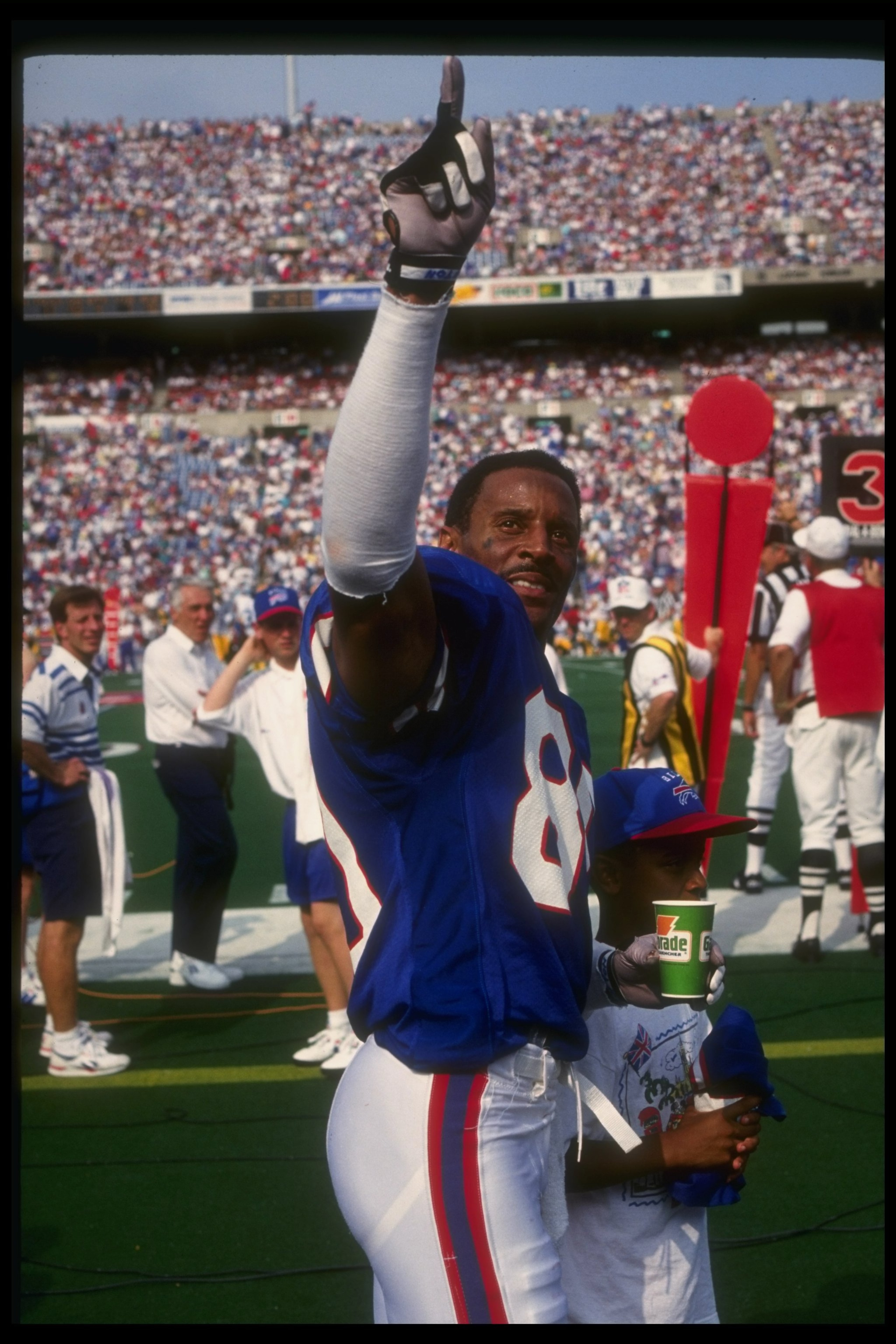 6 Sep 1992:  Wide receiver James Lofton of the Buffalo Bills celebrates during a game against the Los Angeles Rams at Rich Stadium in Orchard Park, New York.  The Bills won the game, 40-7. Mandatory Credit: Rick Stewart  /Allsport