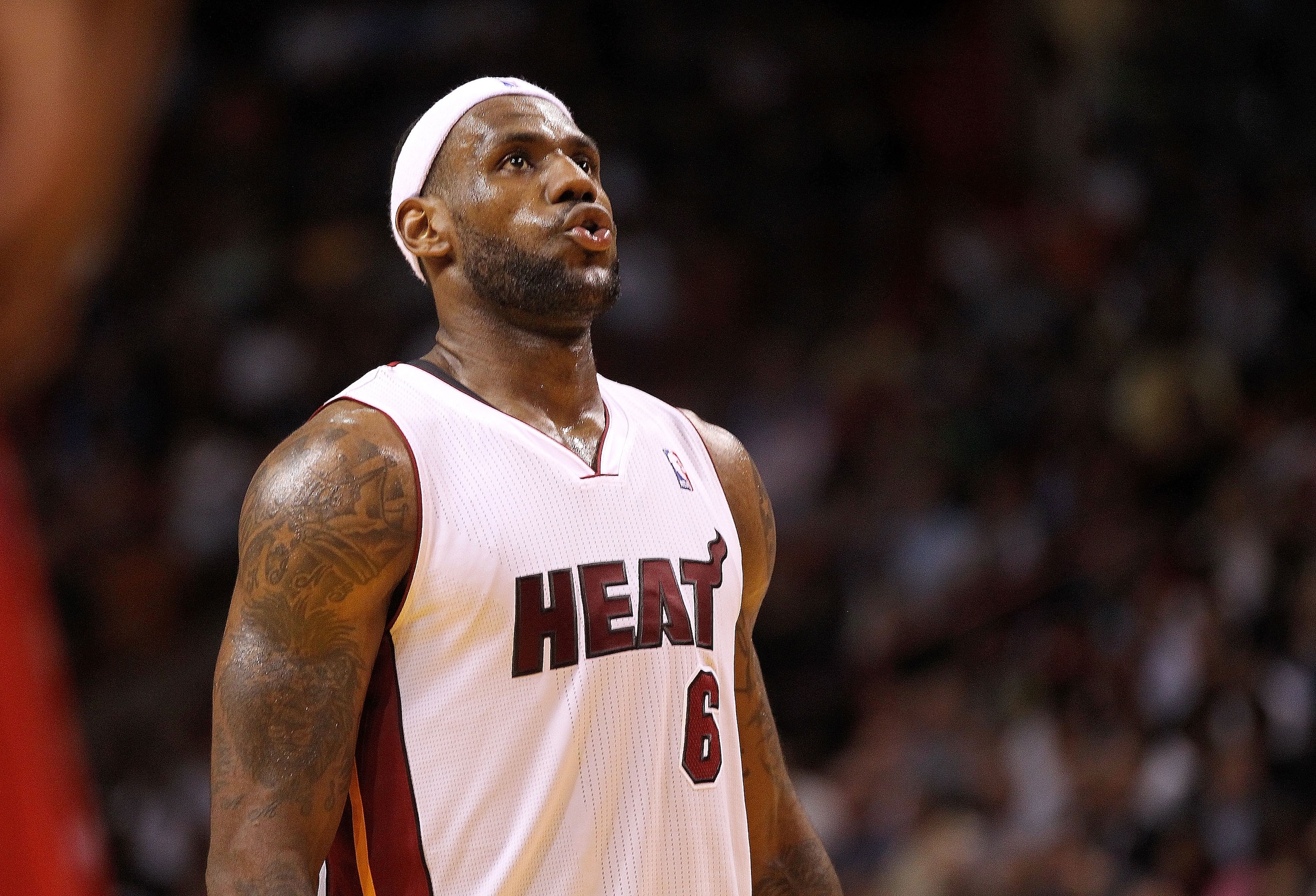 MIAMI, FL - MARCH 08: LeBron James #6 of the Miami Heat shoots a free throw during a game against the Portland Trail Blazers at American Airlines Arena on March 8, 2011 in Miami, Florida. NOTE TO USER: User expressly acknowledges and agrees that, by downl MIAMI, FL - MARCH 08: LeBron James #6 of the Miami Heat shoots a free throw during a game against the Portland Trail Blazers at American Airlines Arena on March 8, 2011 in Miami, Florida. NOTE TO USER: User expressly acknowledges and agrees that, by downl