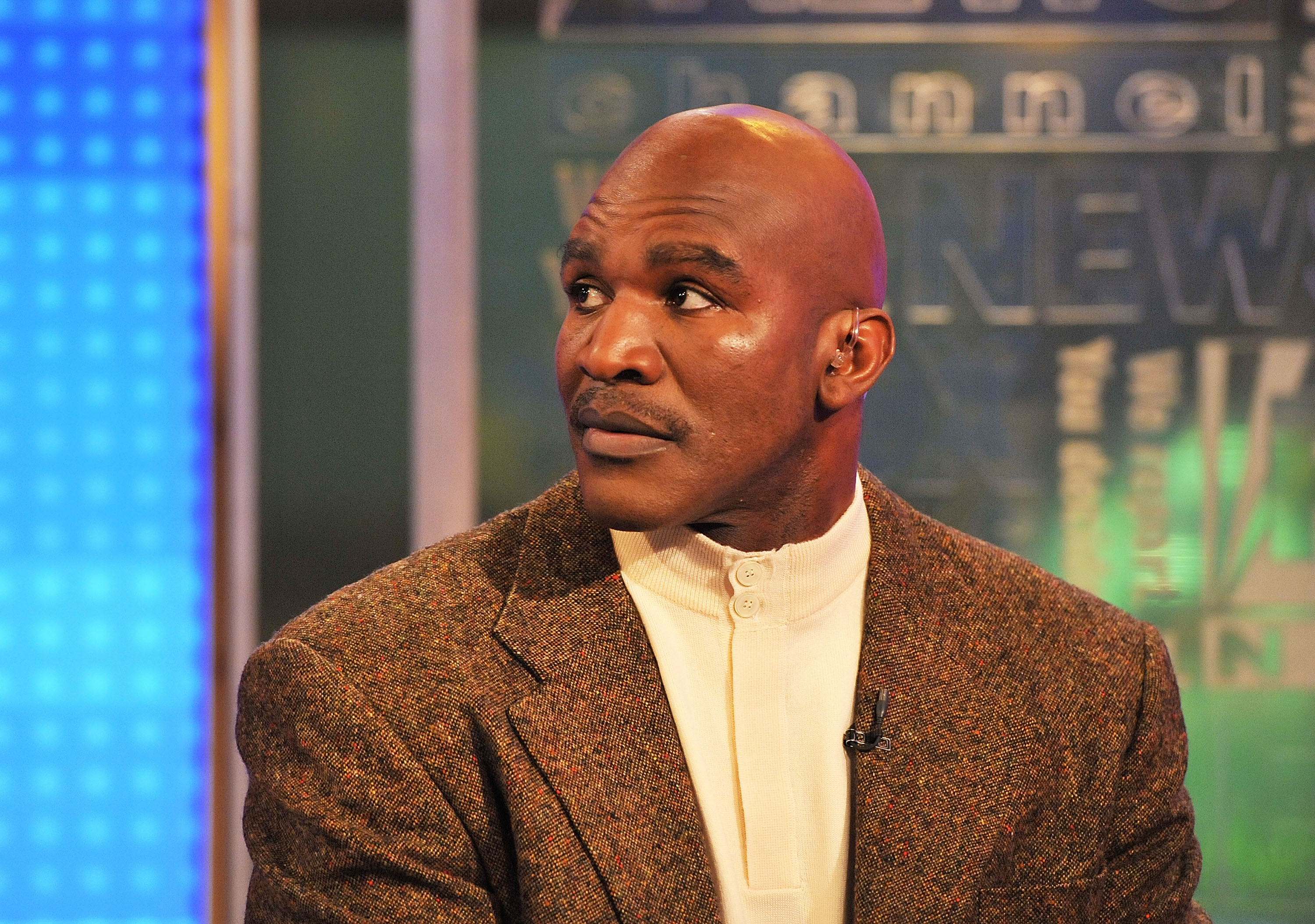 NEW YORK, NY - JANUARY 17:  Former boxing World undisputed champion Evander Holyfield visits 'Fox & Friends' at FOX Studios on January 17, 2011 in New York City.  (Photo by Slaven Vlasic/Getty Images)